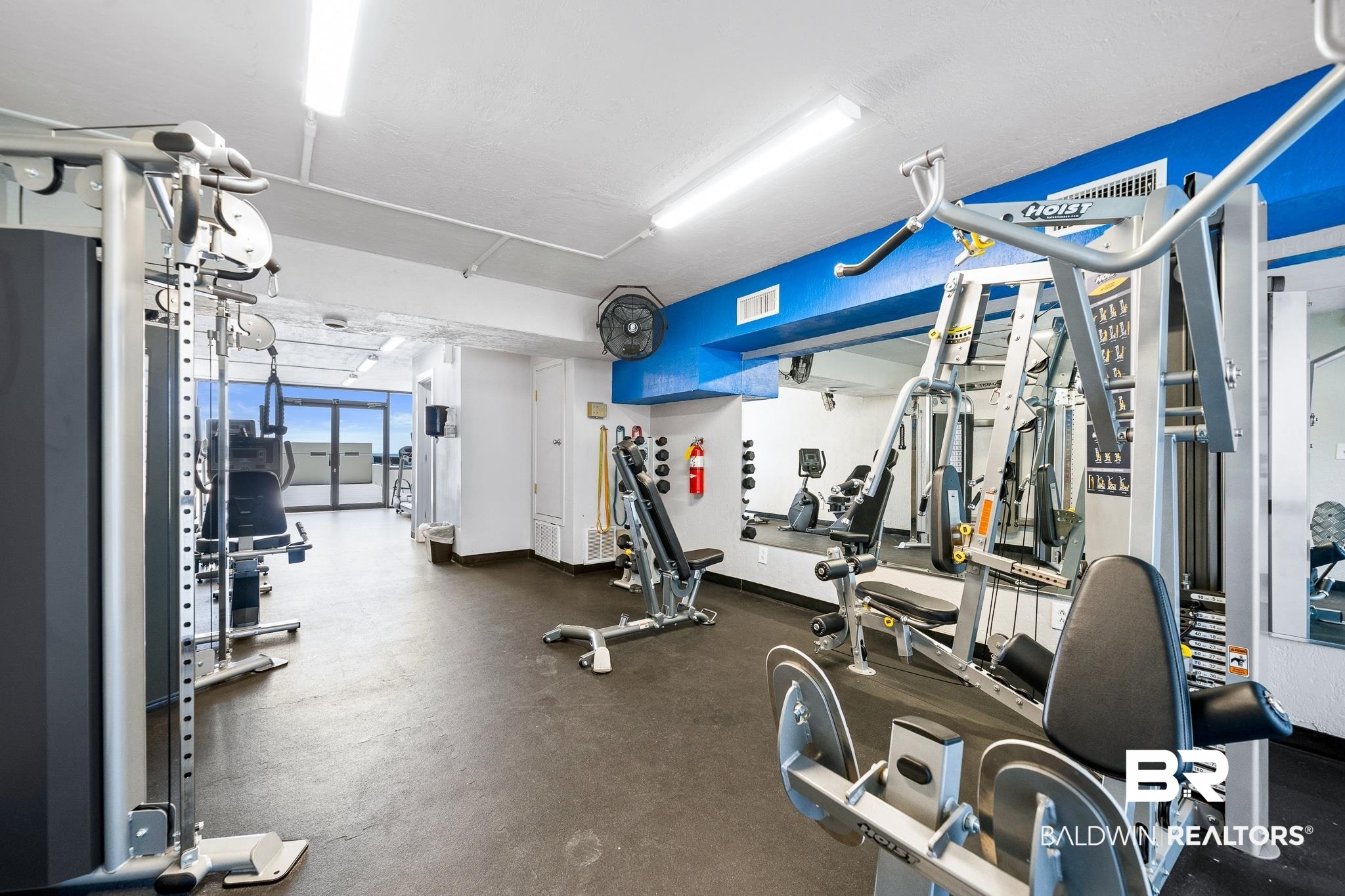 407 W Beach Boulevard 879