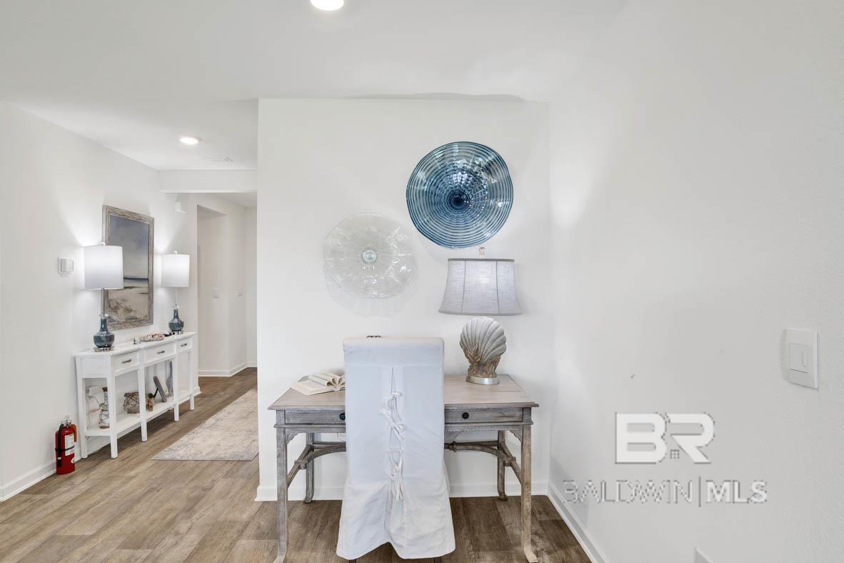 22132 Early Dawn Circle