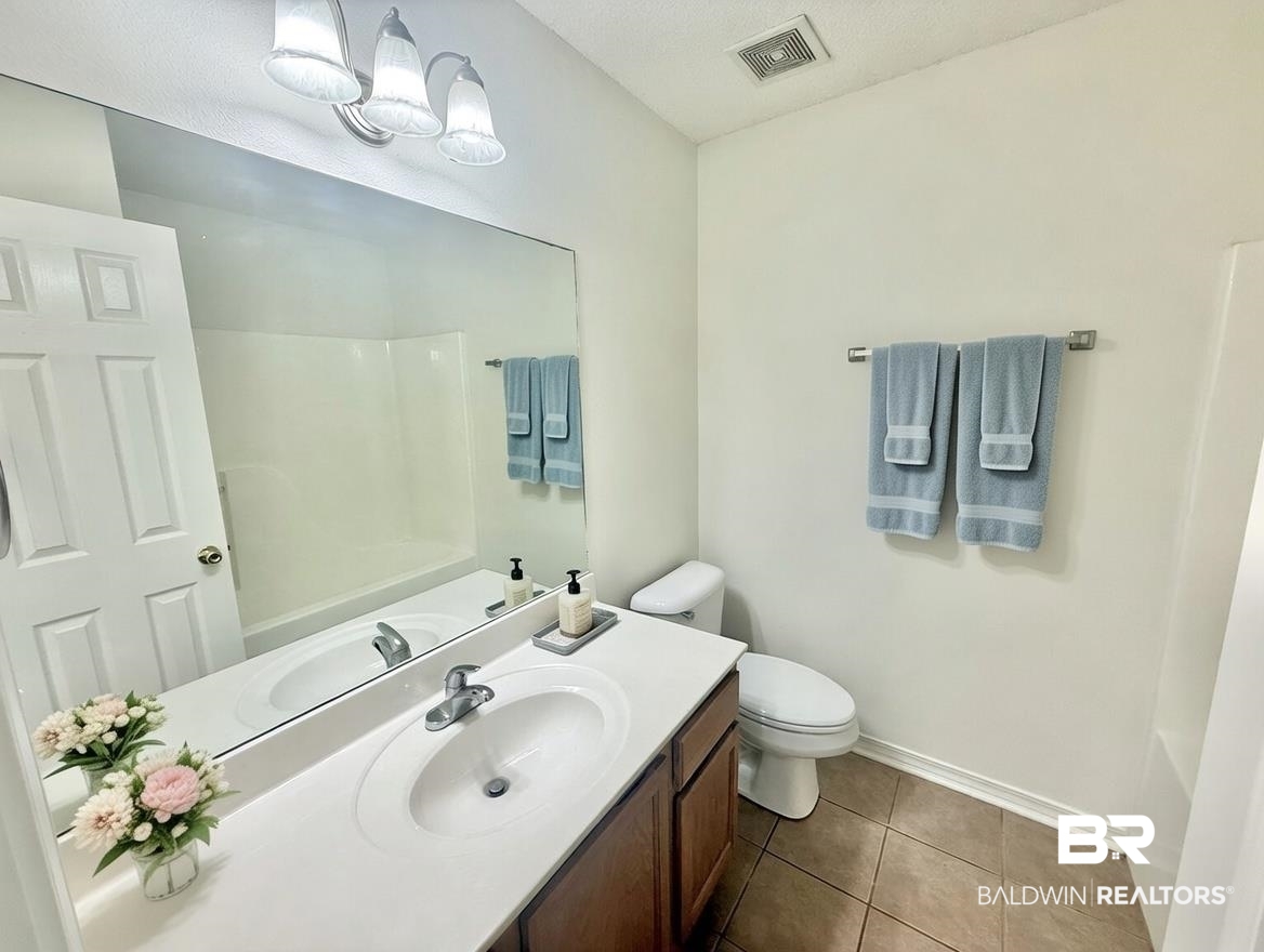 16677 Sugar Loop