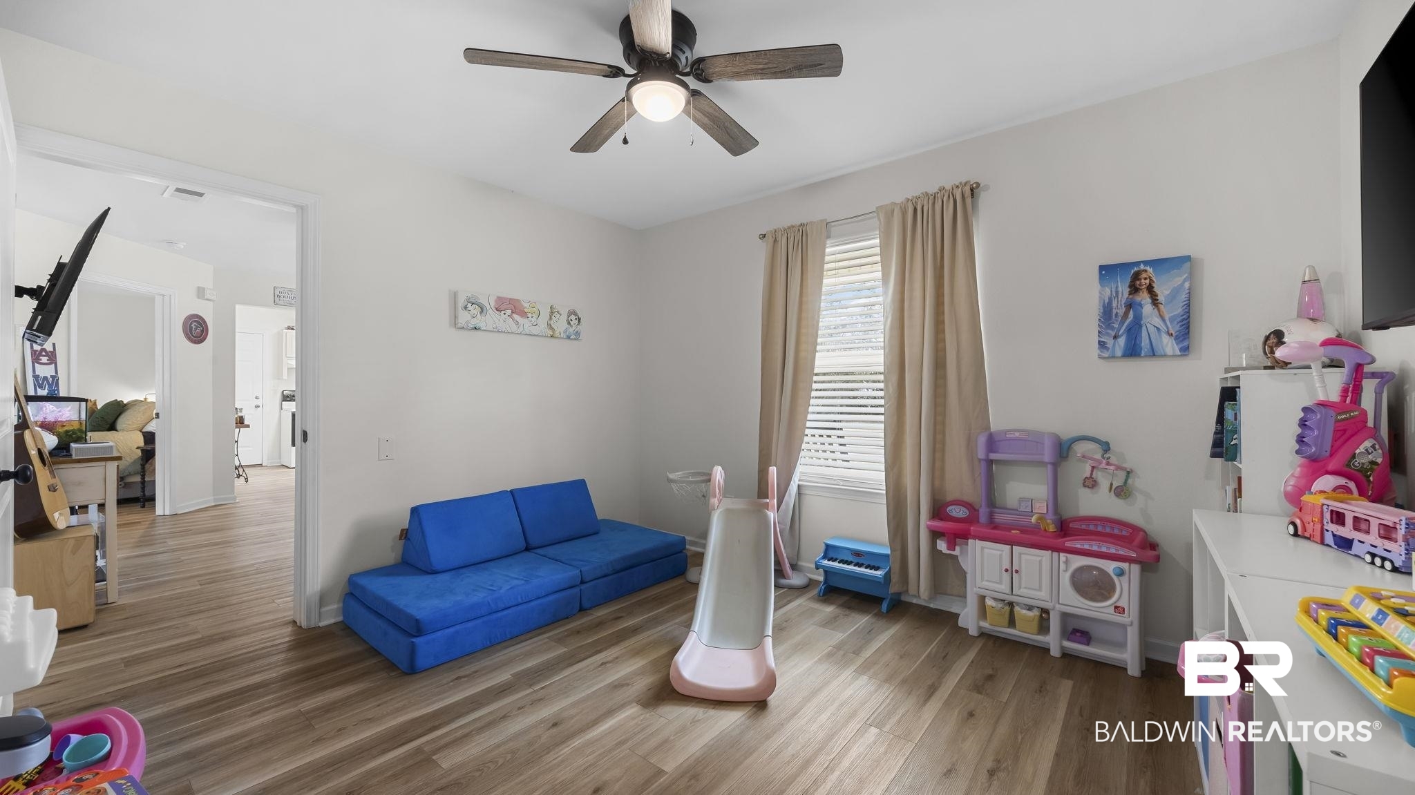 24394 Lauder Place