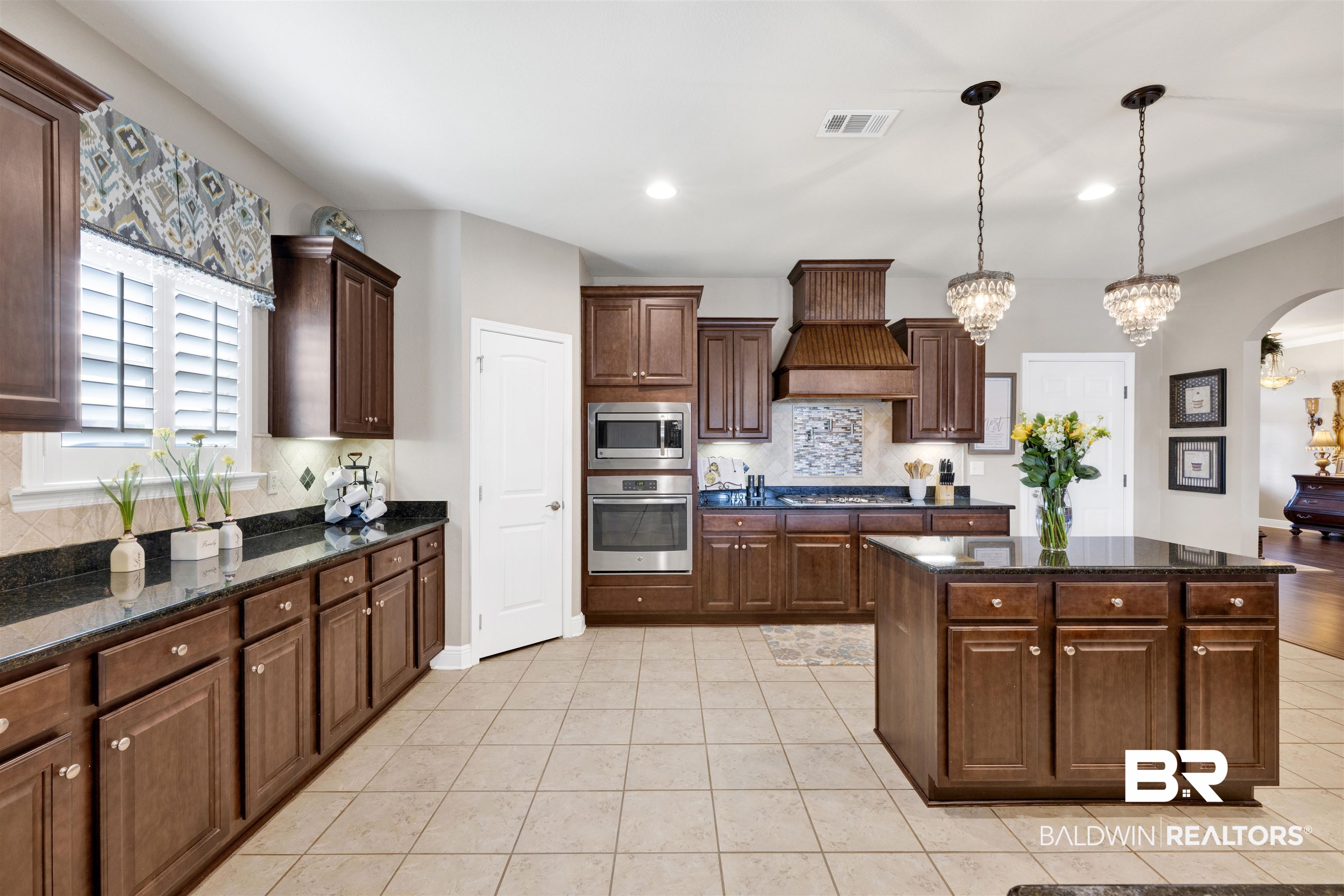 4152 Augusta Drive