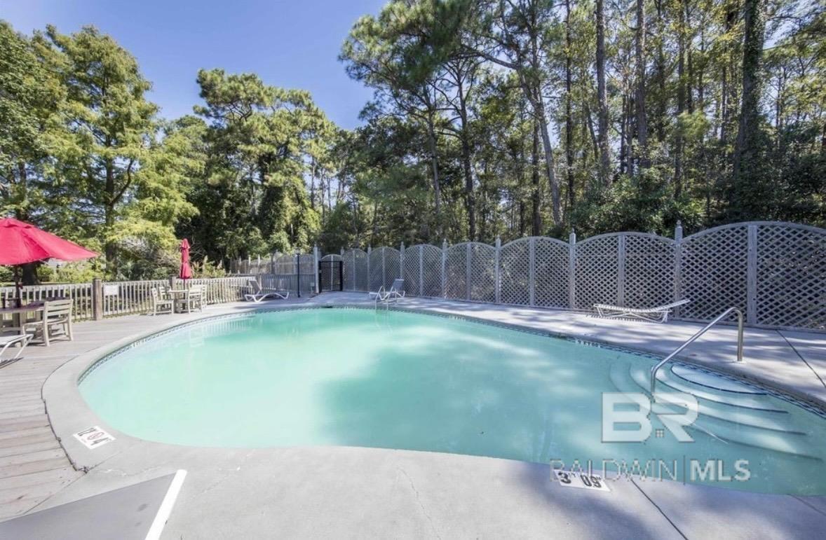 389 Clubhouse Drive U-5/HH3