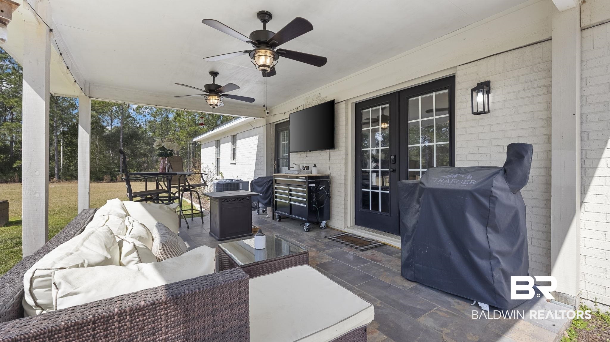 10710 DEERFOOT Lane