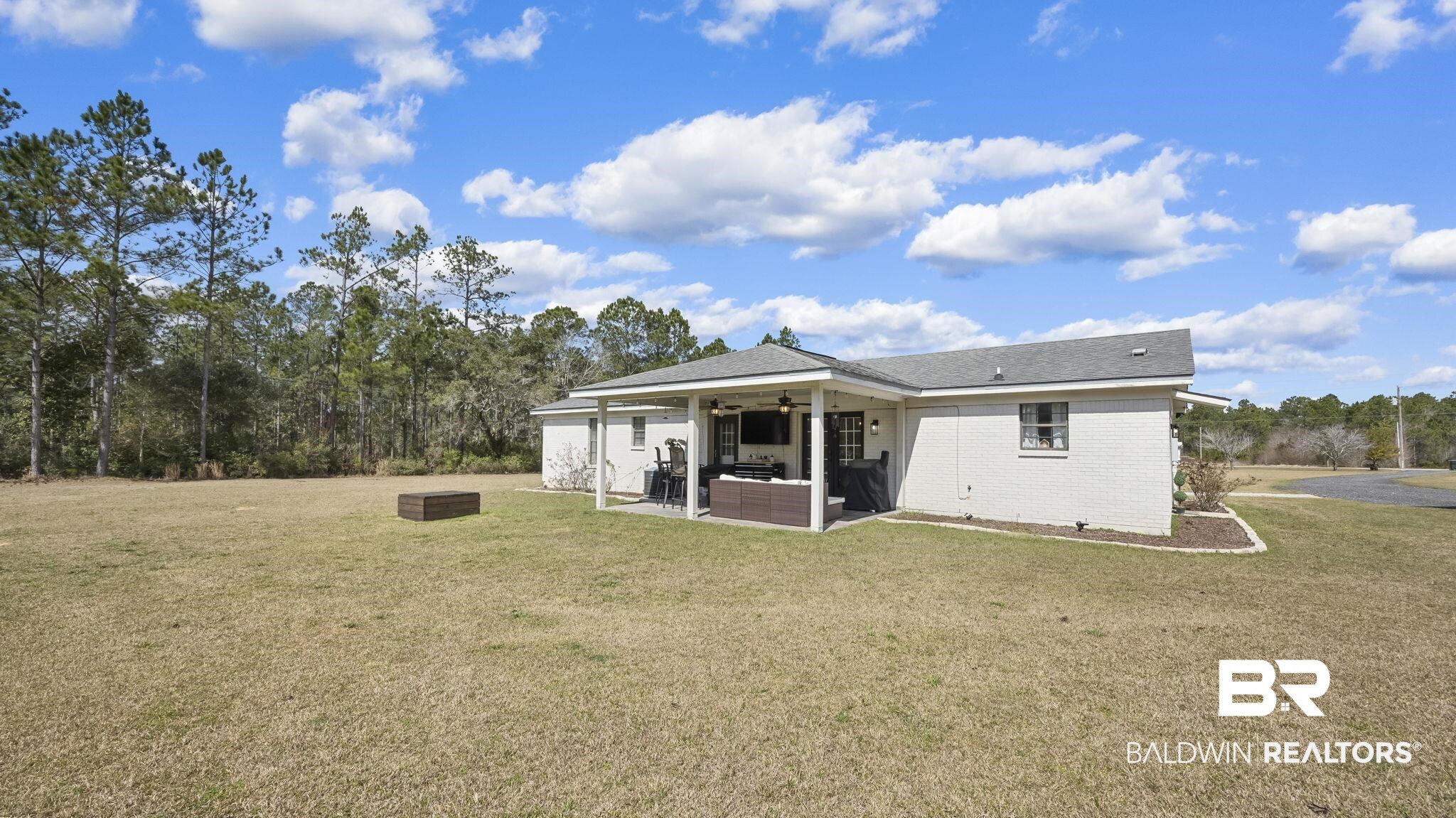 10710 DEERFOOT Lane