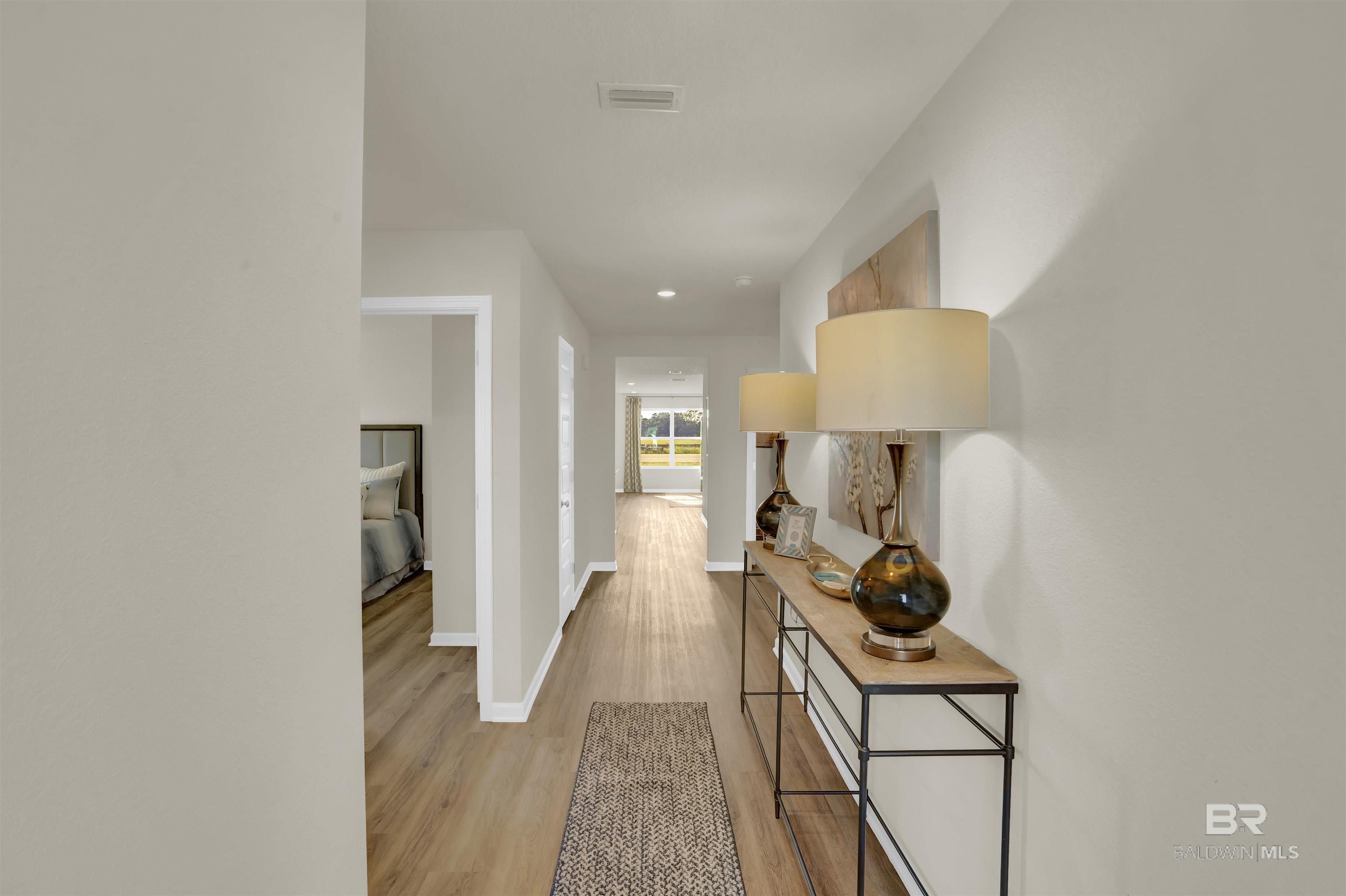 1081 Hayward Loop