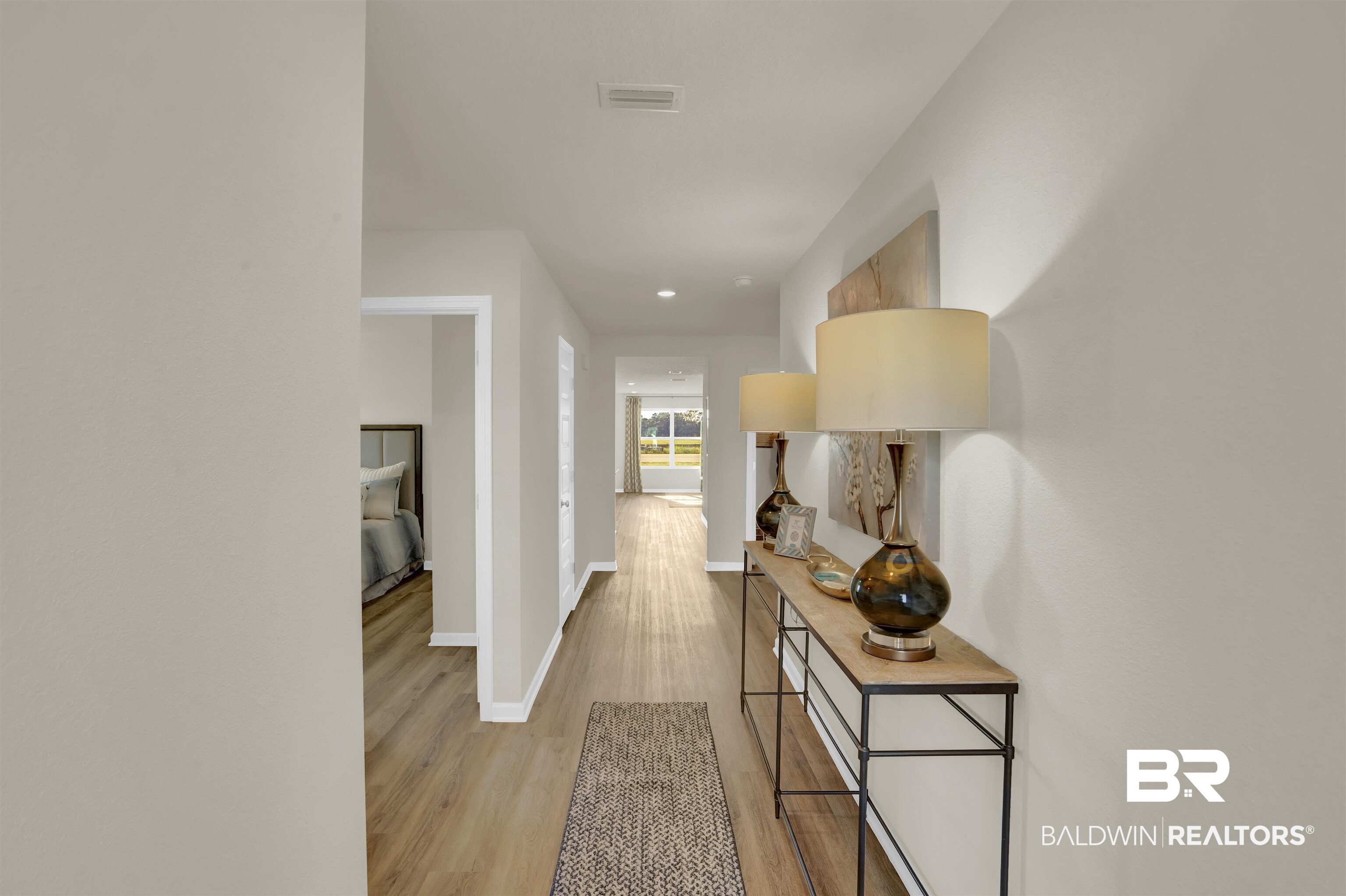 1081 Hayward Loop