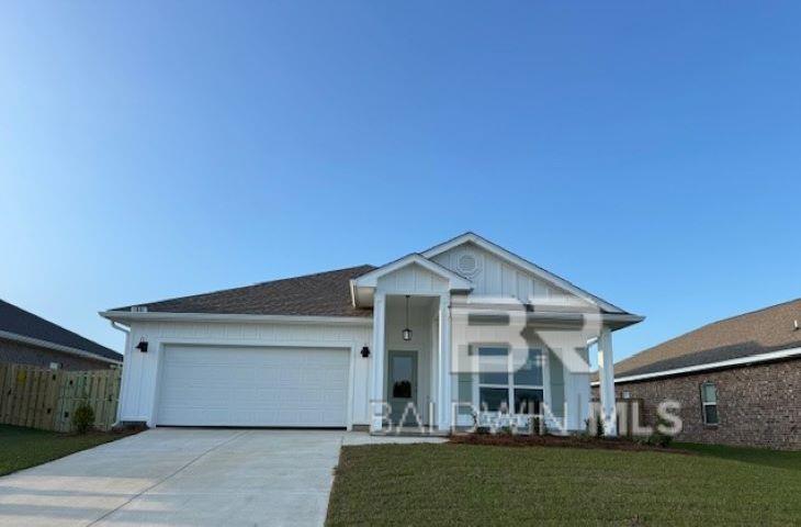 1081 Hayward Loop