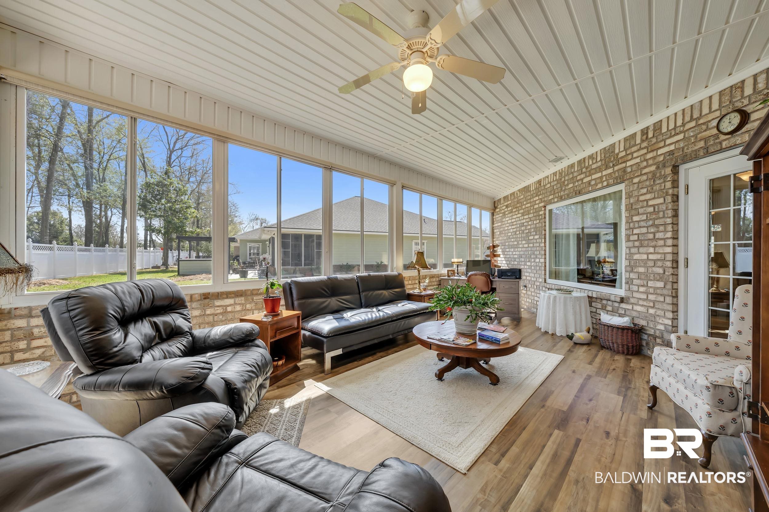 129 Mark Twain Loop