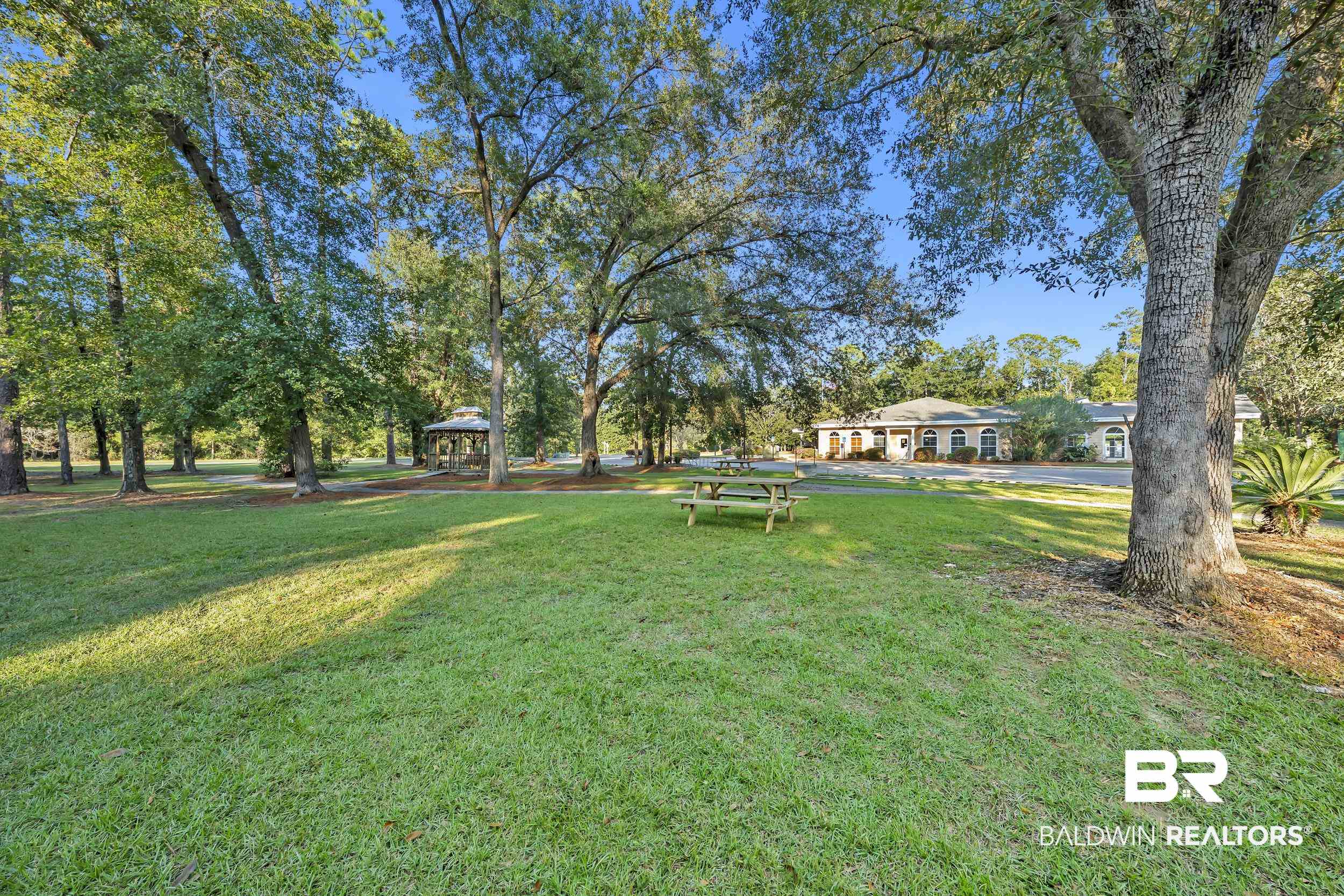 129 Mark Twain Loop