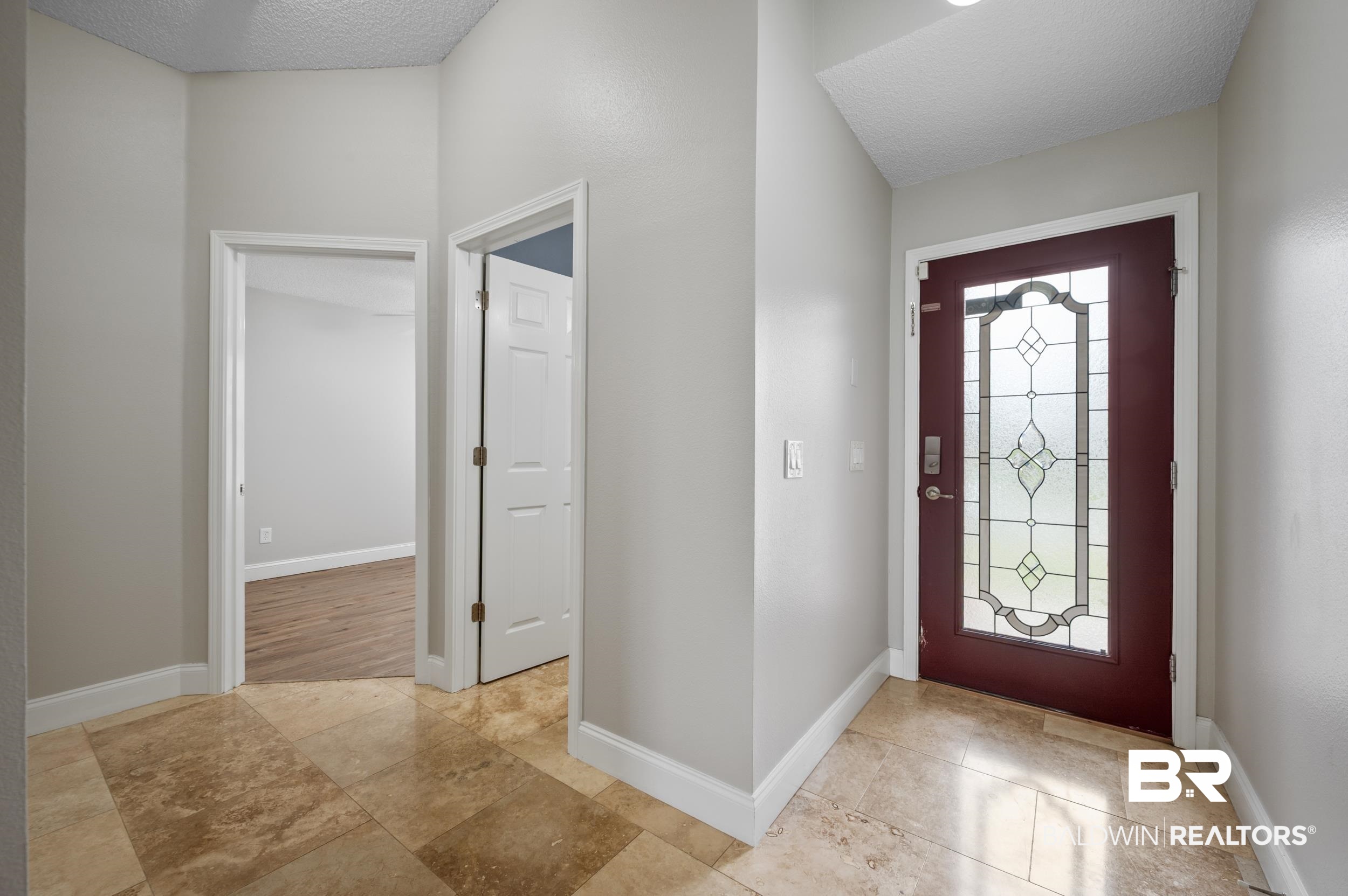 1012 Summerton Drive