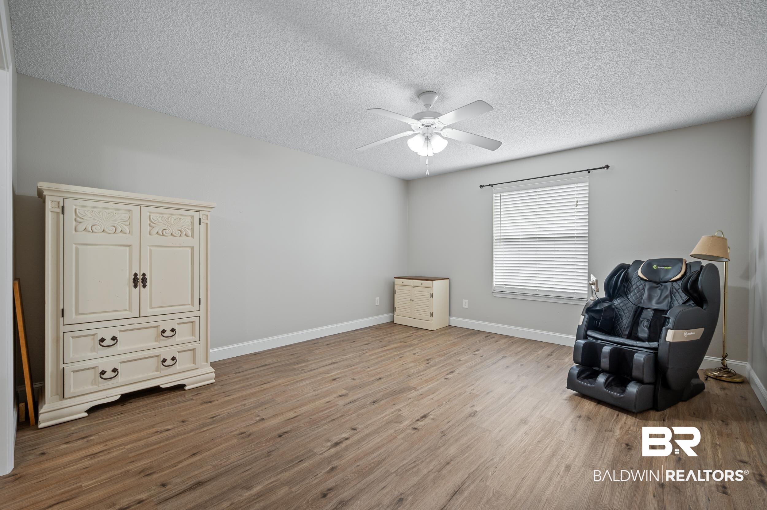 1012 Summerton Drive