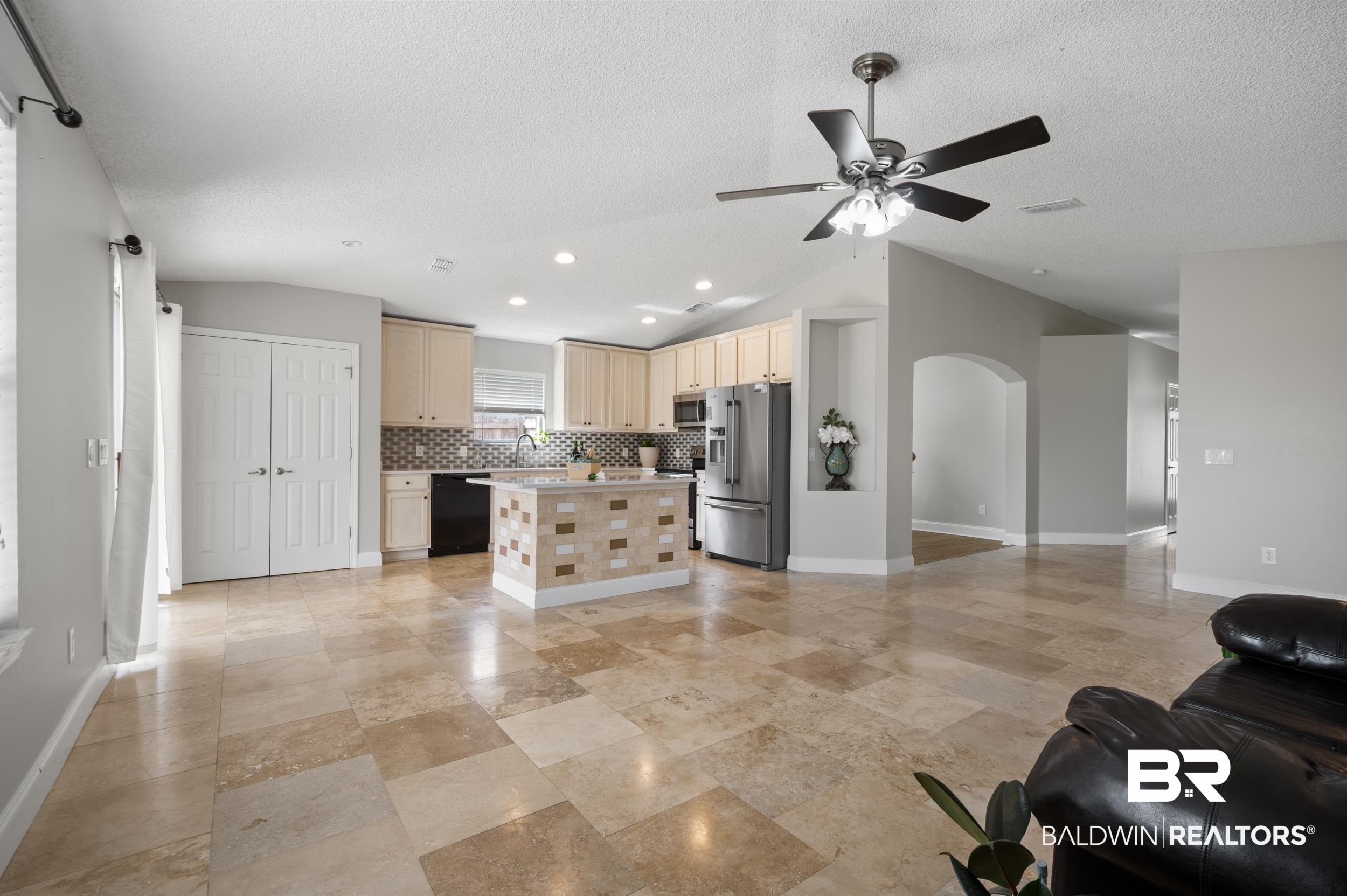 1012 Summerton Drive