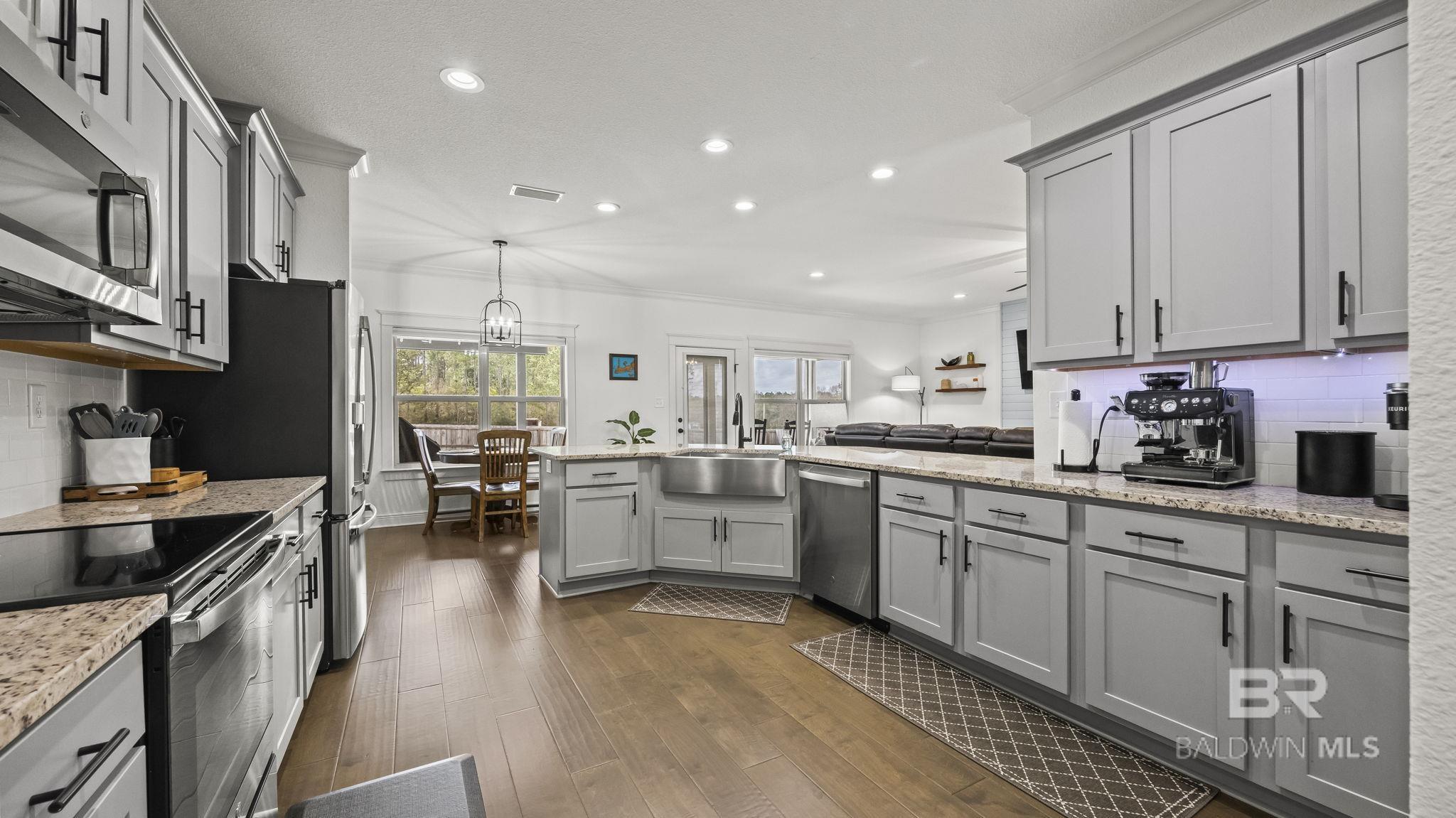 20933 W Southtown Drive