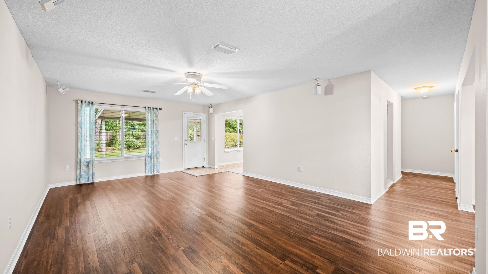 1313 W Fairway Drive