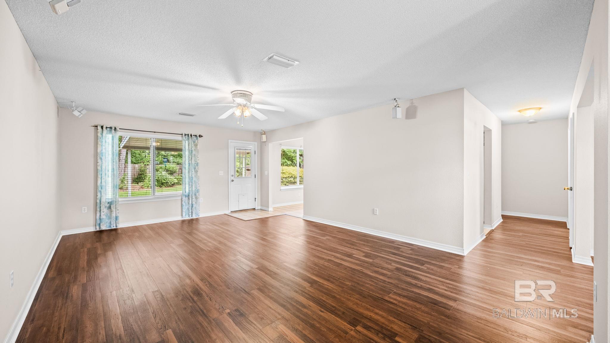 1313 W Fairway Drive