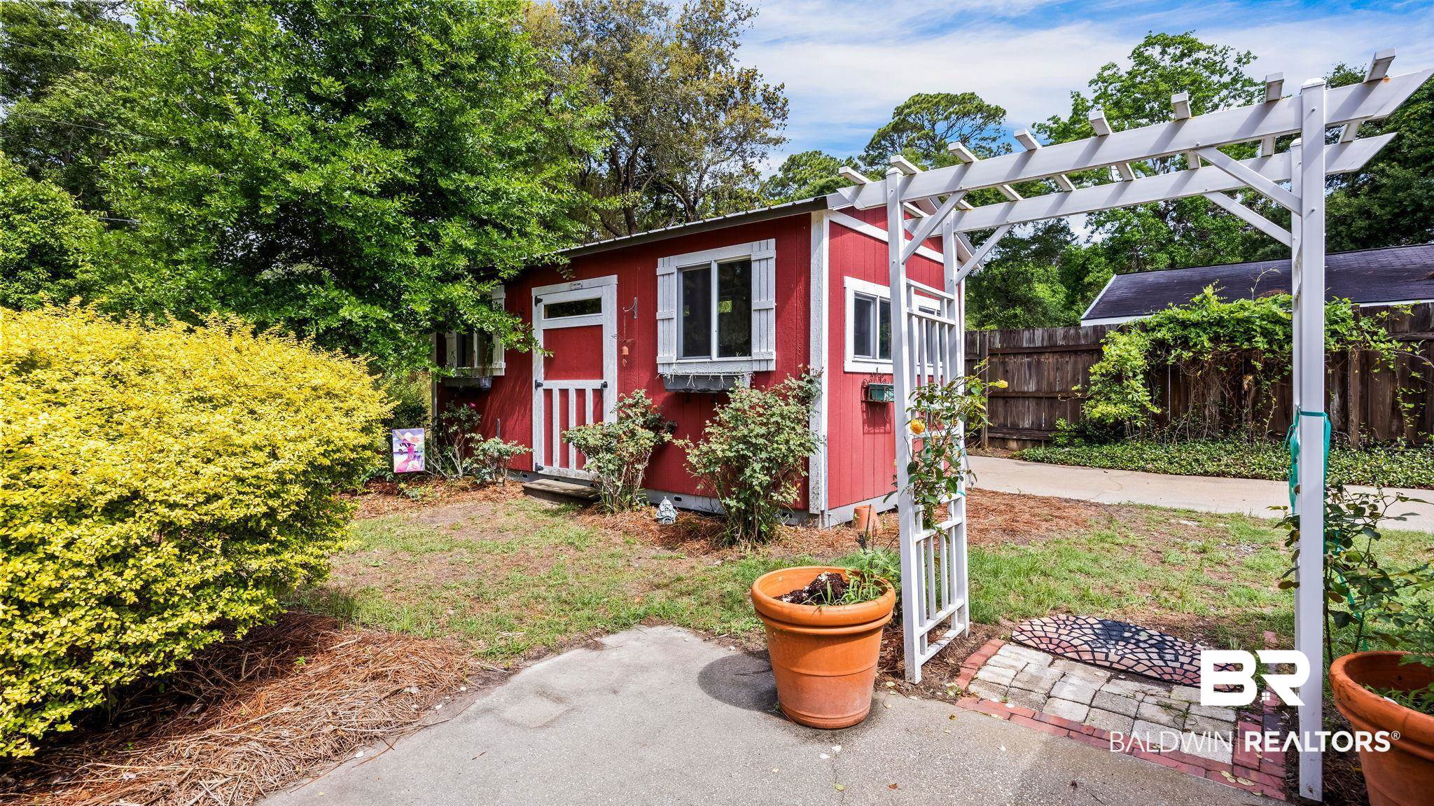1313 W Fairway Drive