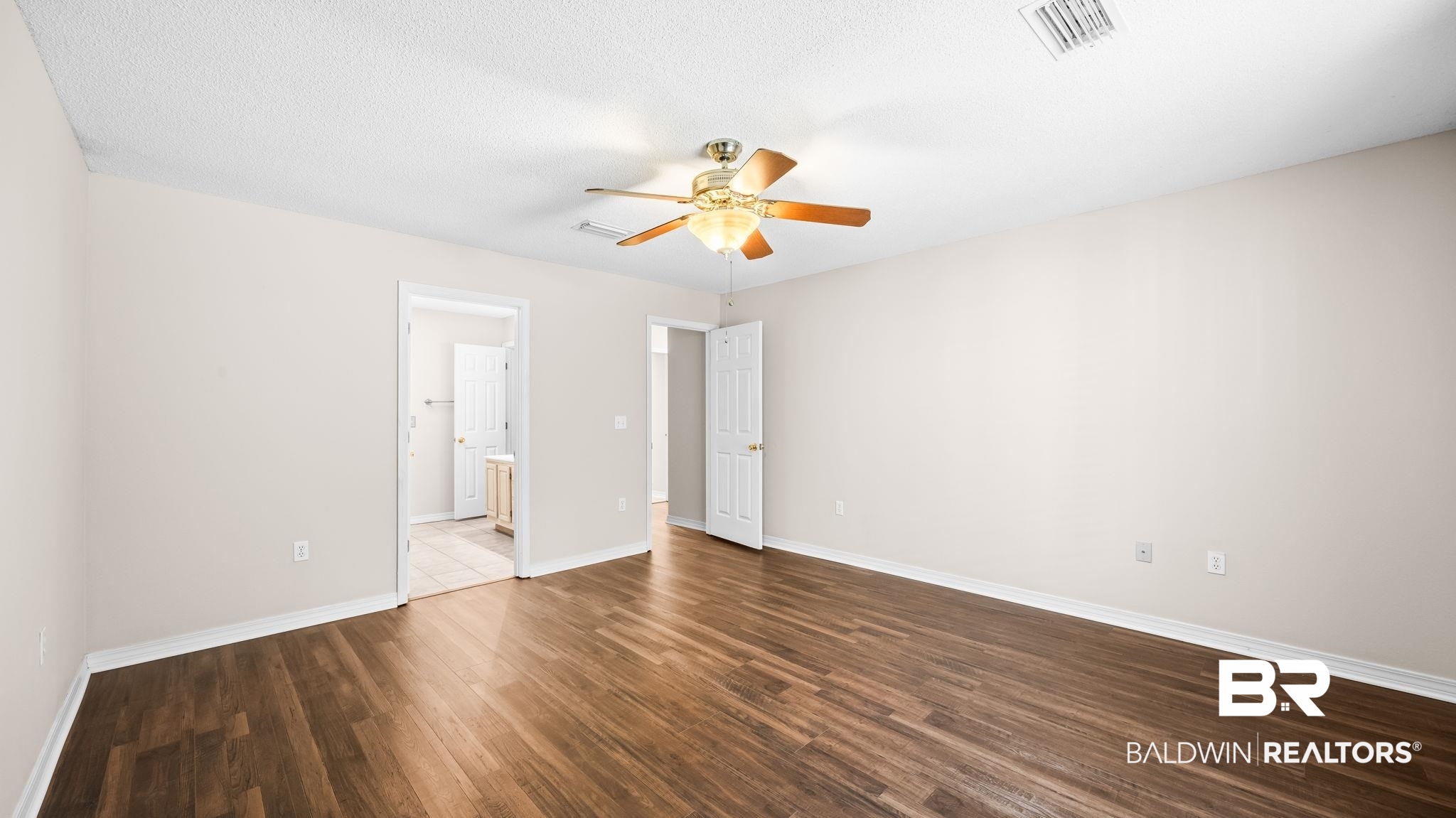1313 W Fairway Drive