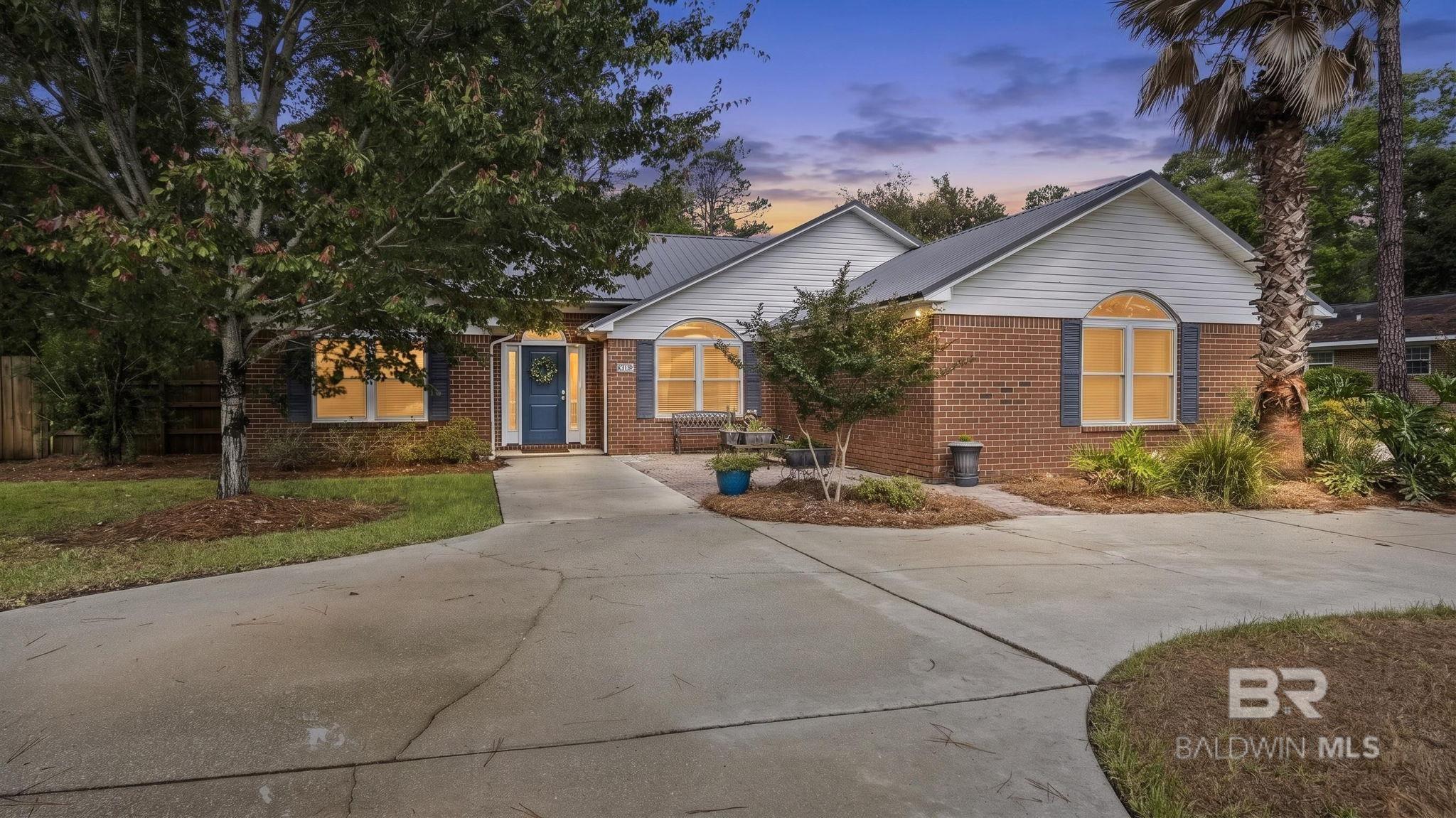 1313 W Fairway Drive