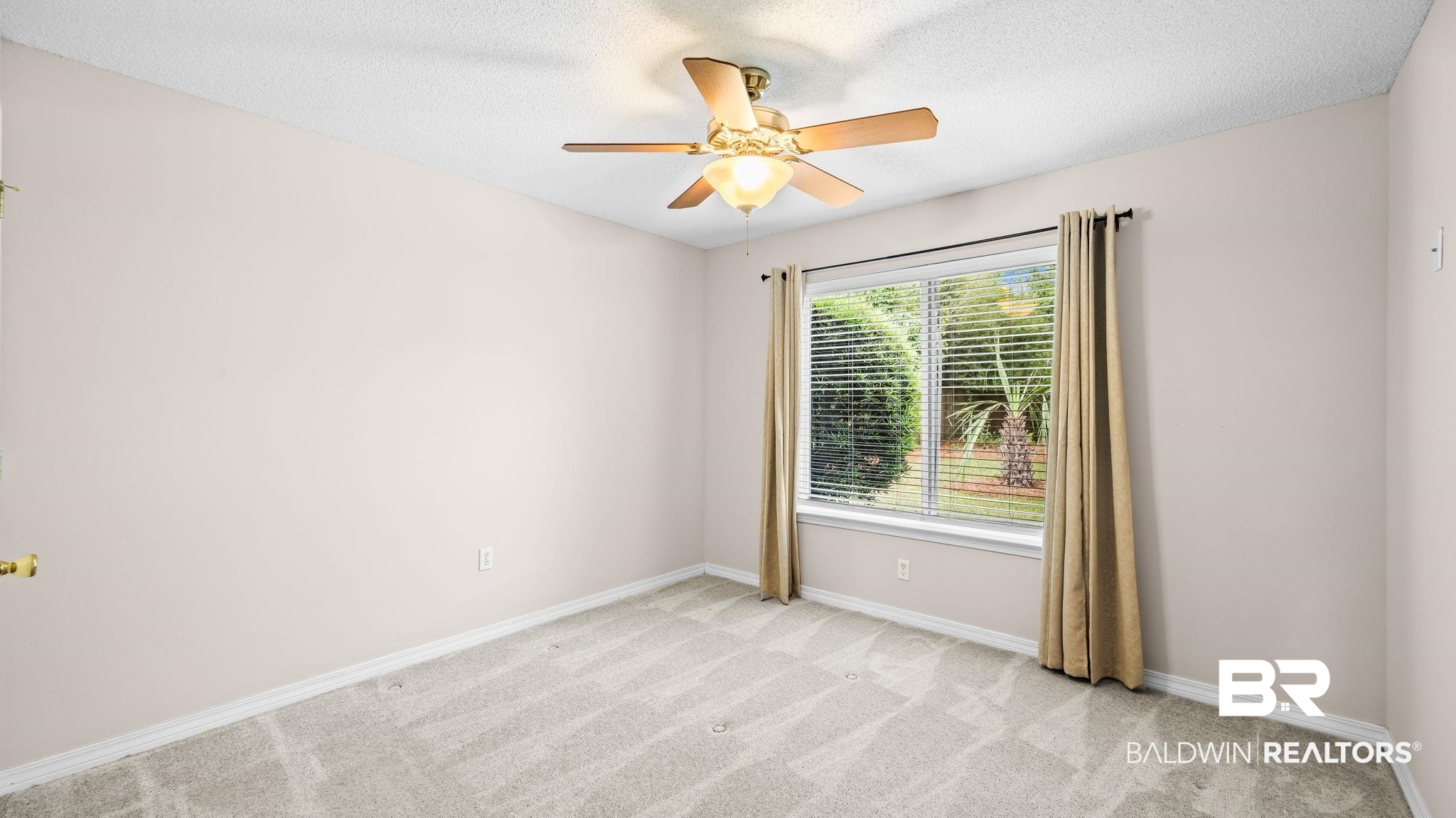 1313 W Fairway Drive