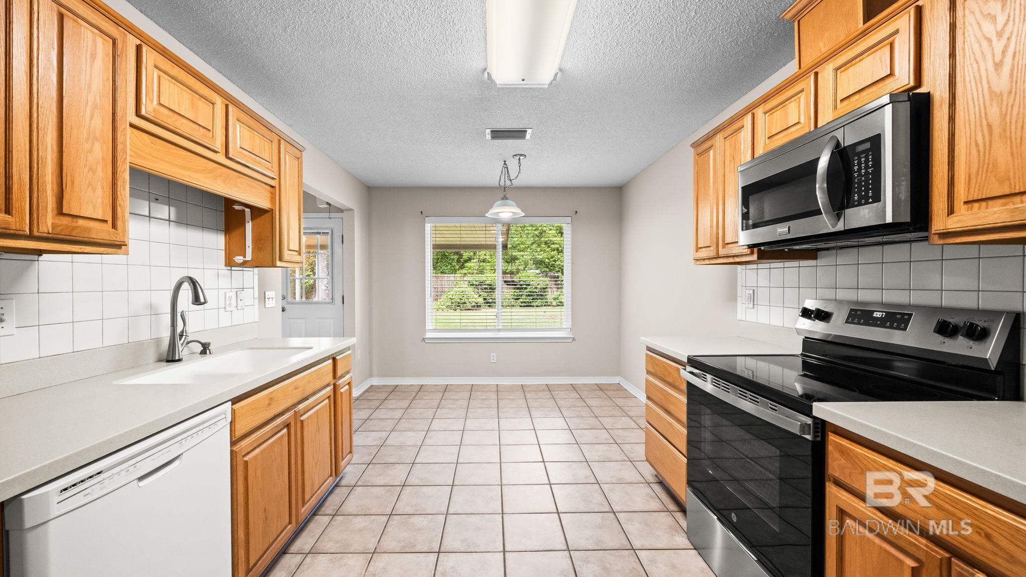 1313 W Fairway Drive