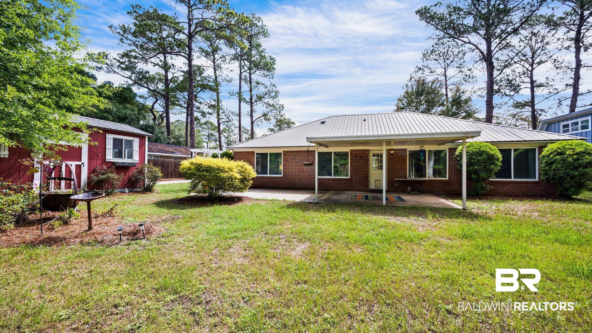 1313 W Fairway Drive