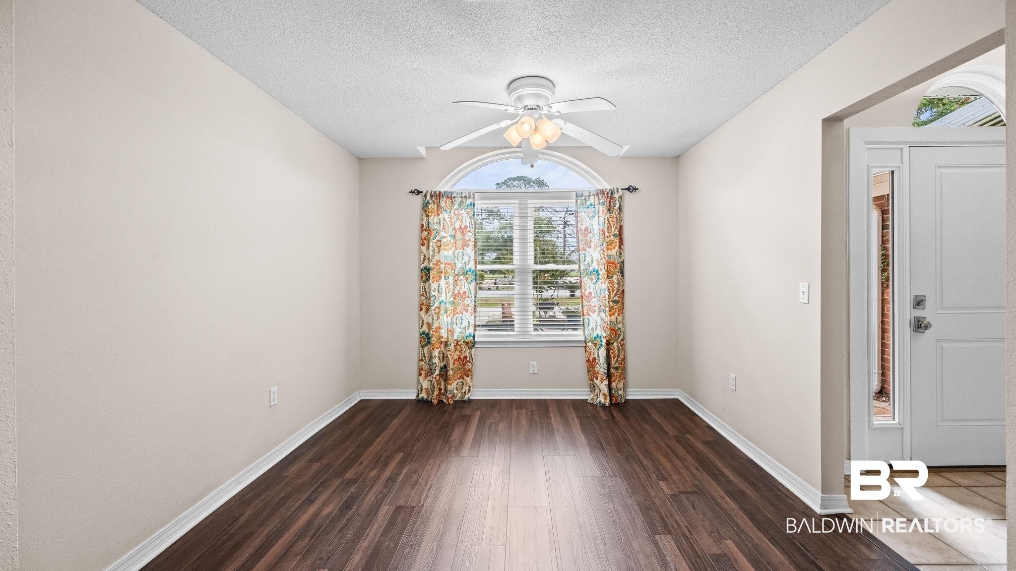 1313 W Fairway Drive