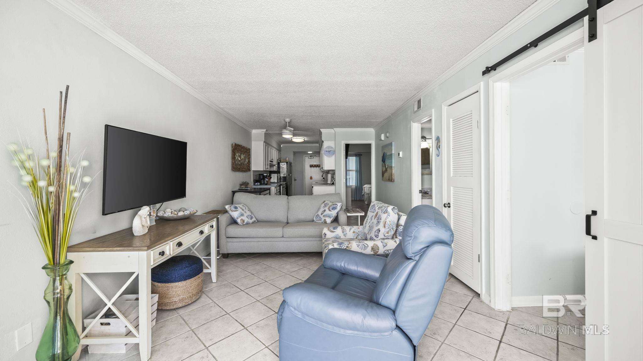 421 E Beach Boulevard 456