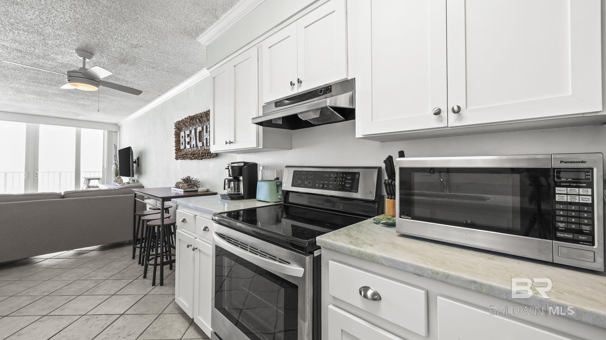 421 E Beach Boulevard 456