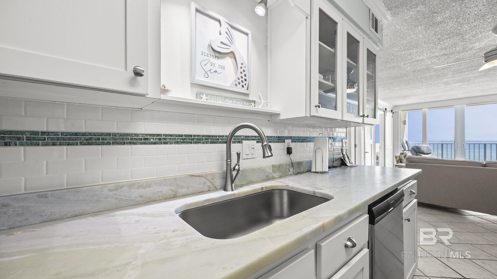 421 E Beach Boulevard 456