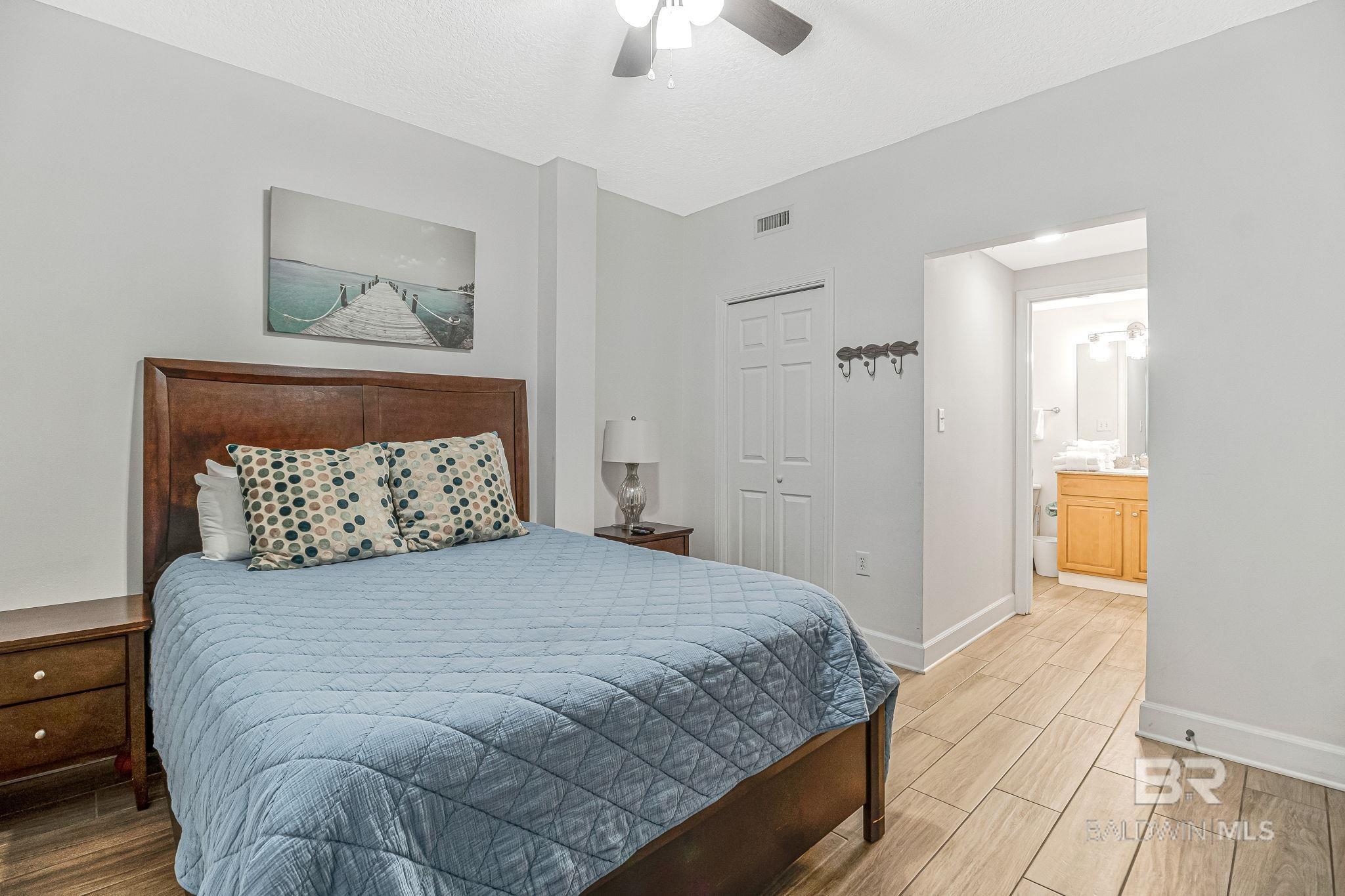 1524 WEST BEACH Boulevard 202