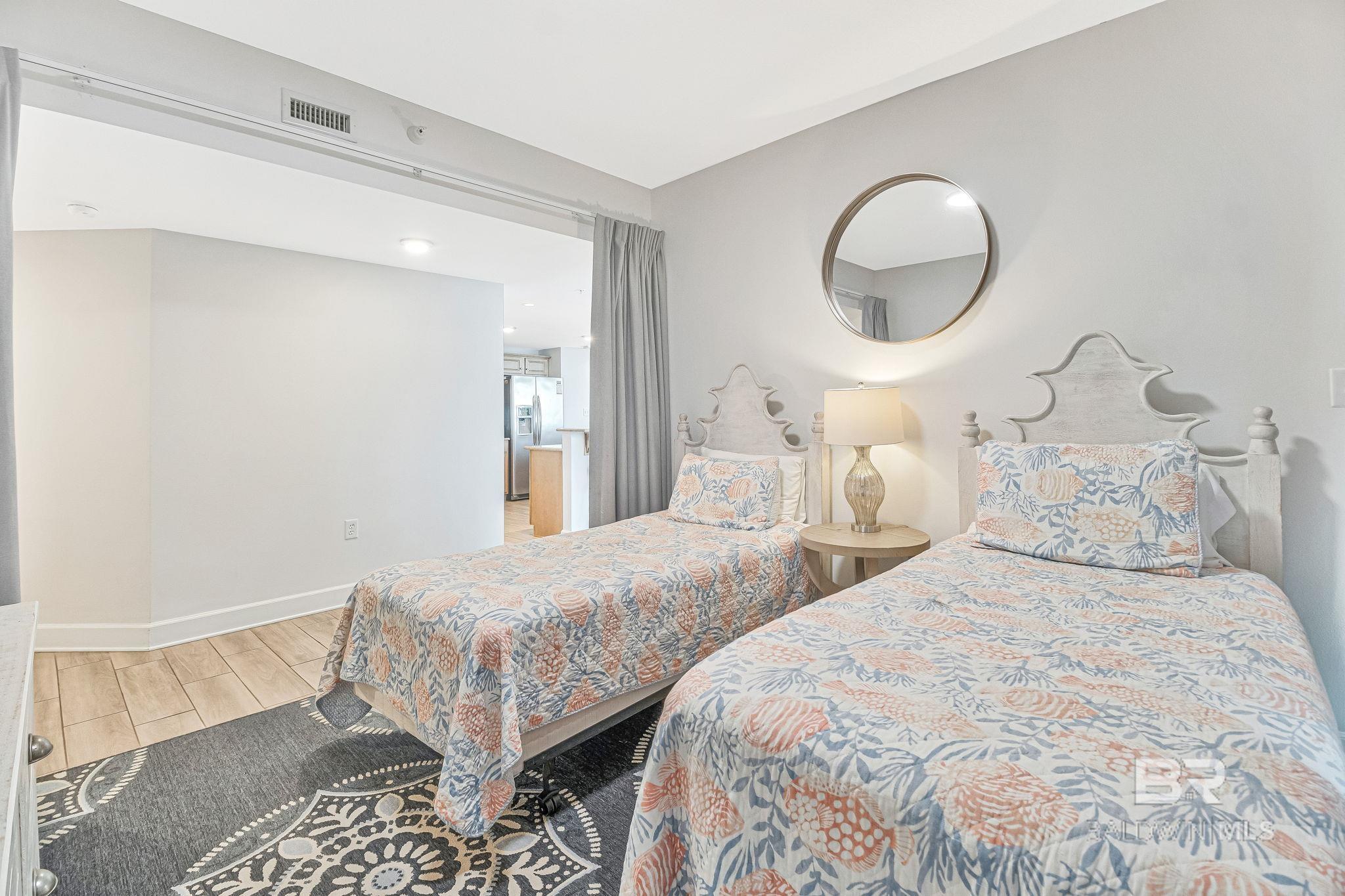 1524 WEST BEACH Boulevard 202