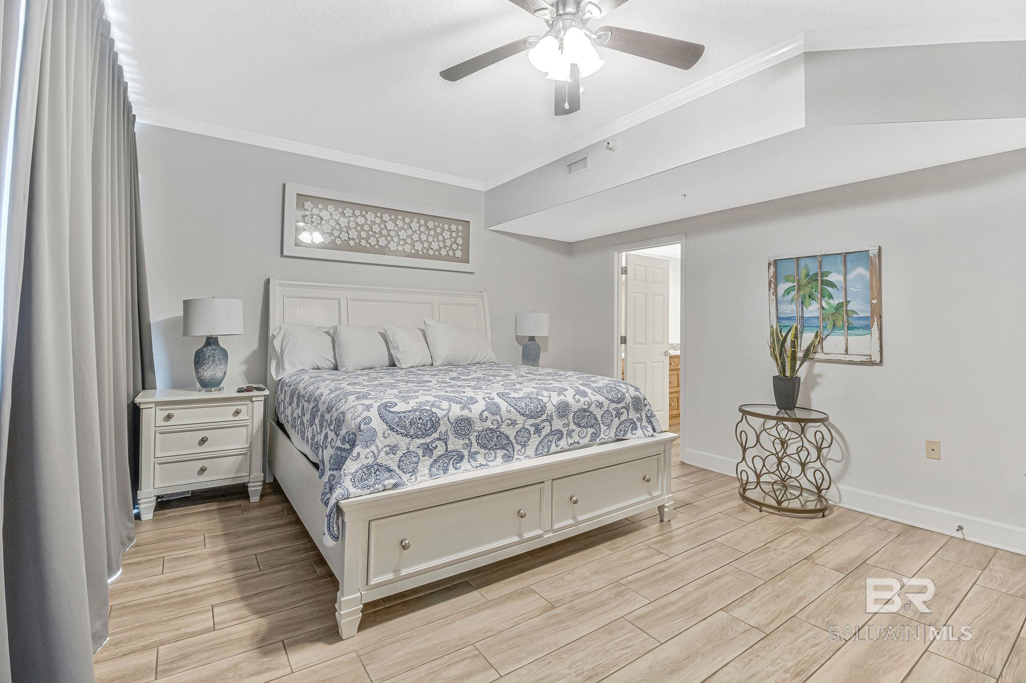 1524 WEST BEACH Boulevard 202