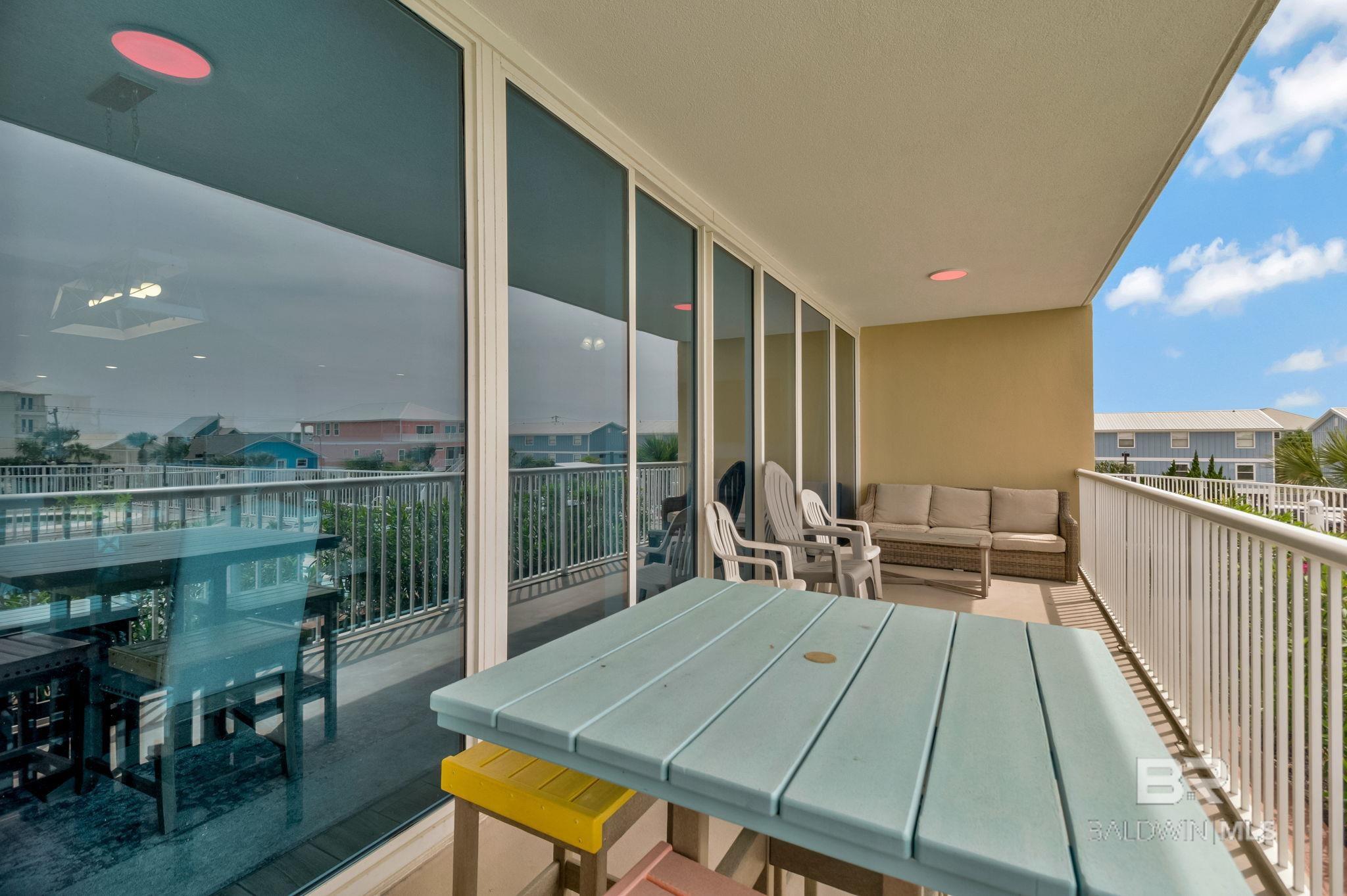1524 WEST BEACH Boulevard 202