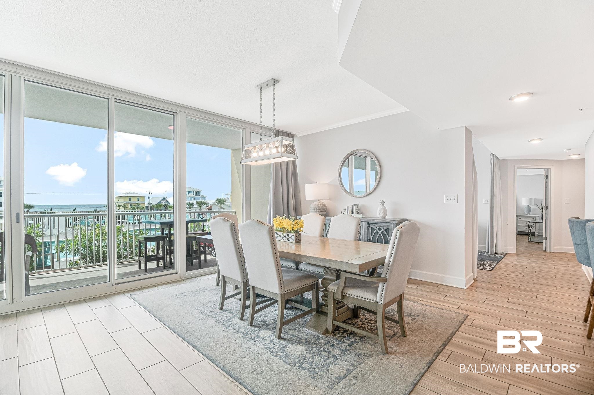 1524 WEST BEACH Boulevard 202