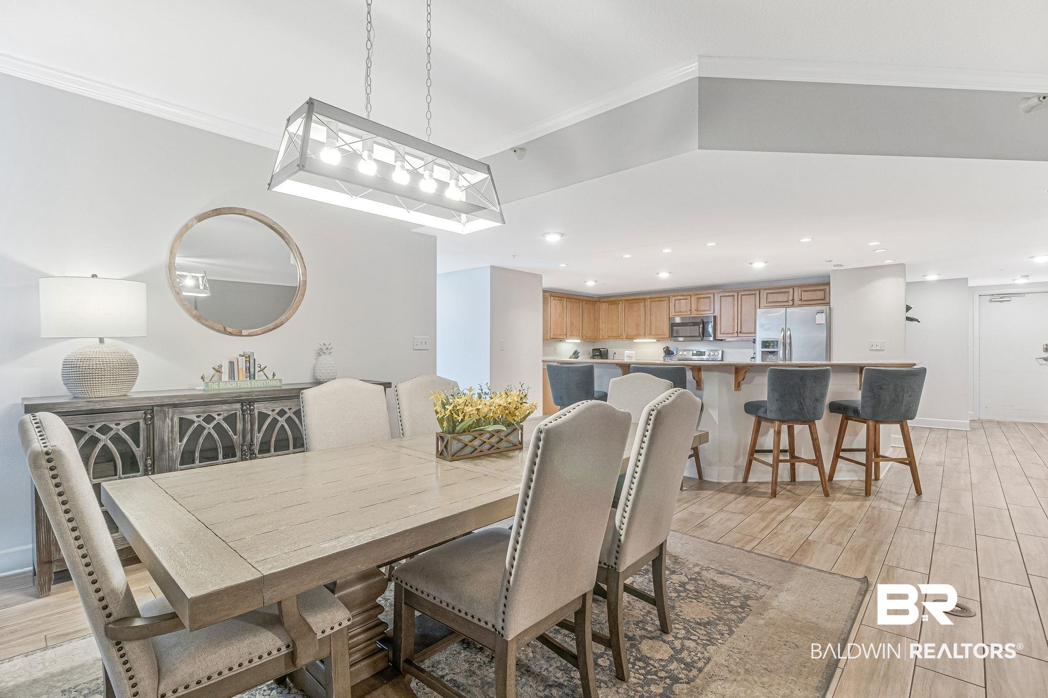 1524 WEST BEACH Boulevard 202