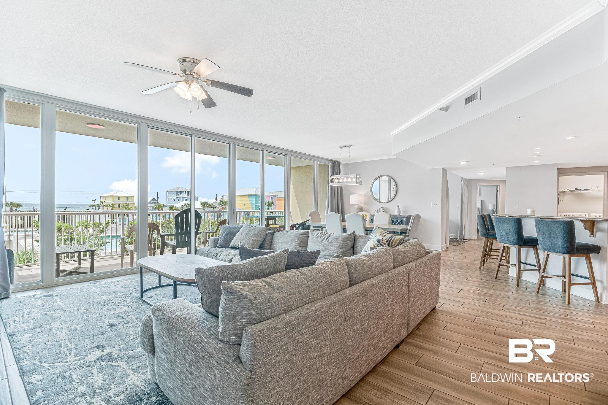 1524 WEST BEACH Boulevard 202