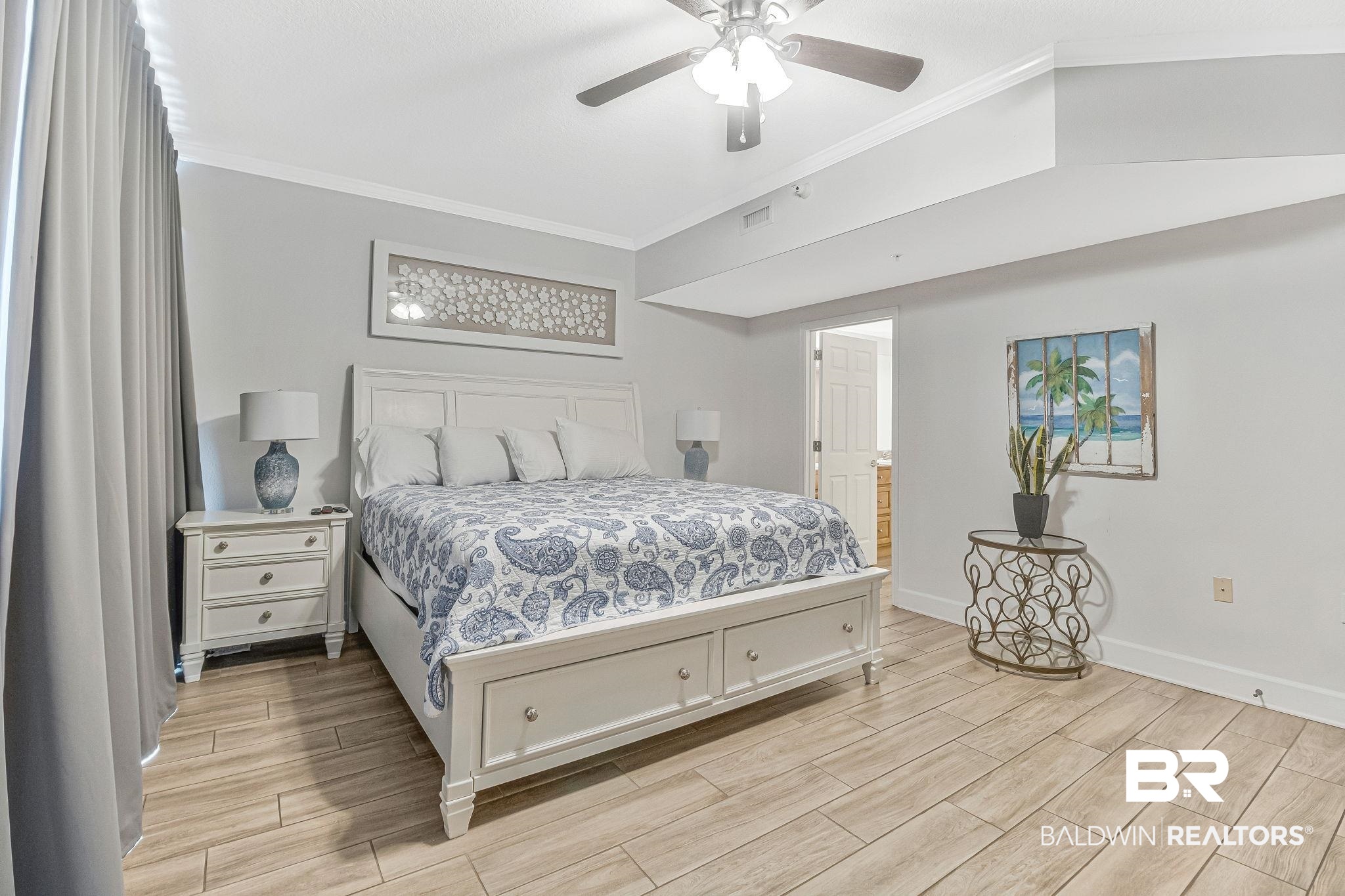 1524 WEST BEACH Boulevard 202