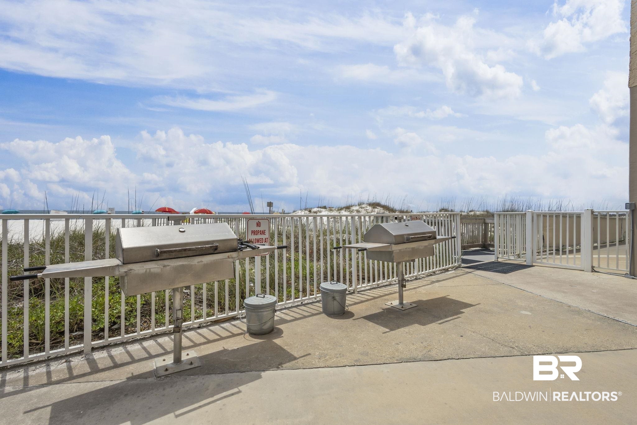 511 E Beach Boulevard 405