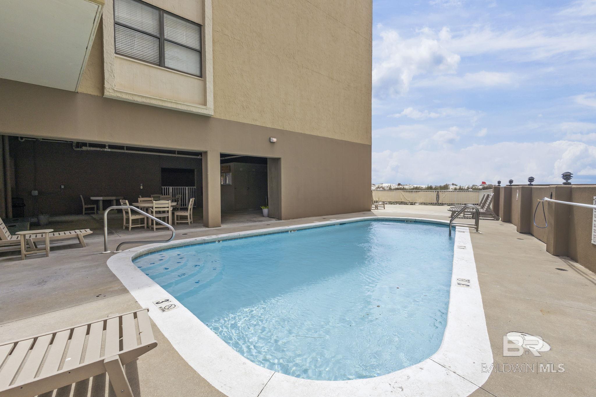 511 E Beach Boulevard 405