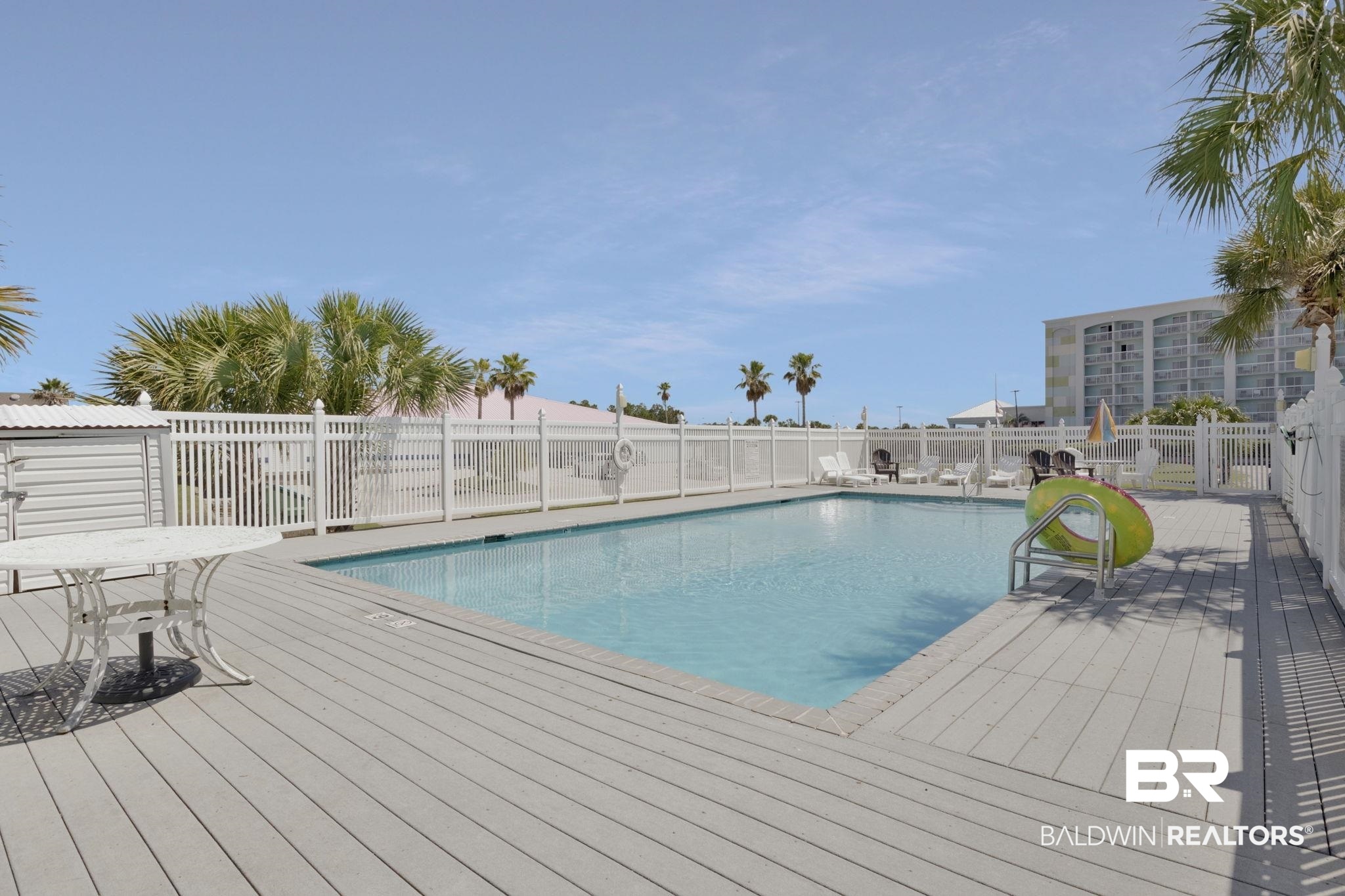 24649 Cross Lane 210