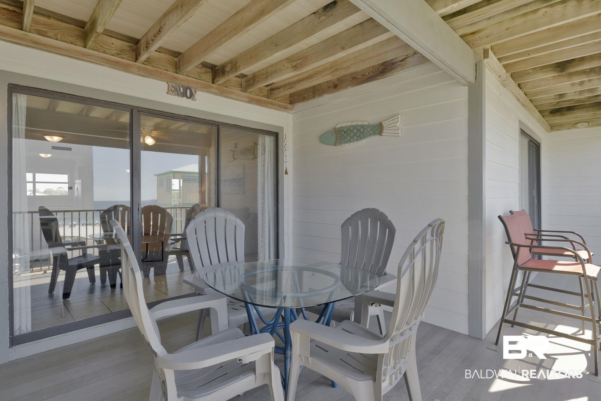 24649 Cross Lane 210