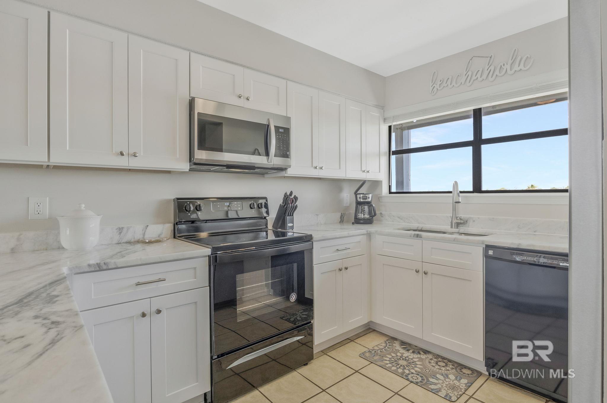 24649 Cross Lane 210