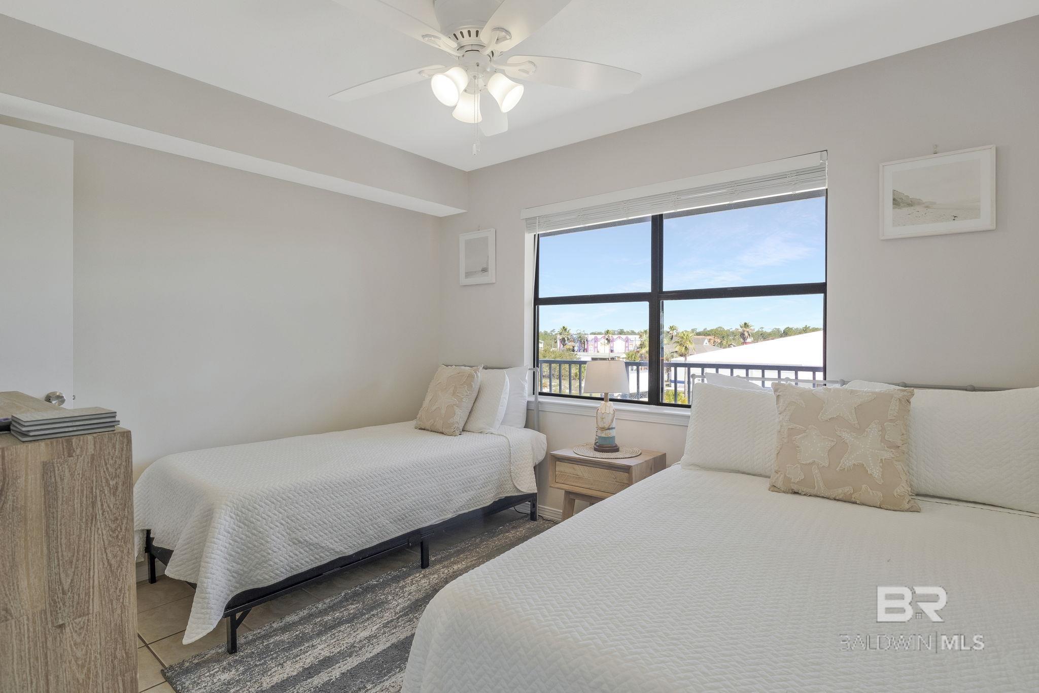 24649 Cross Lane 210