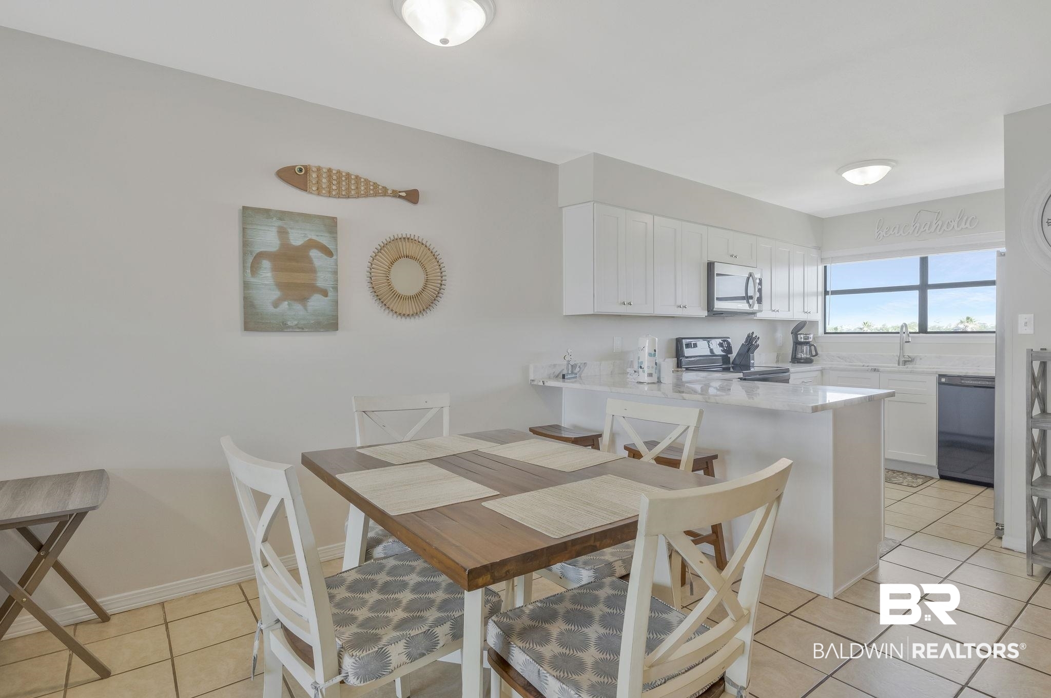 24649 Cross Lane 210