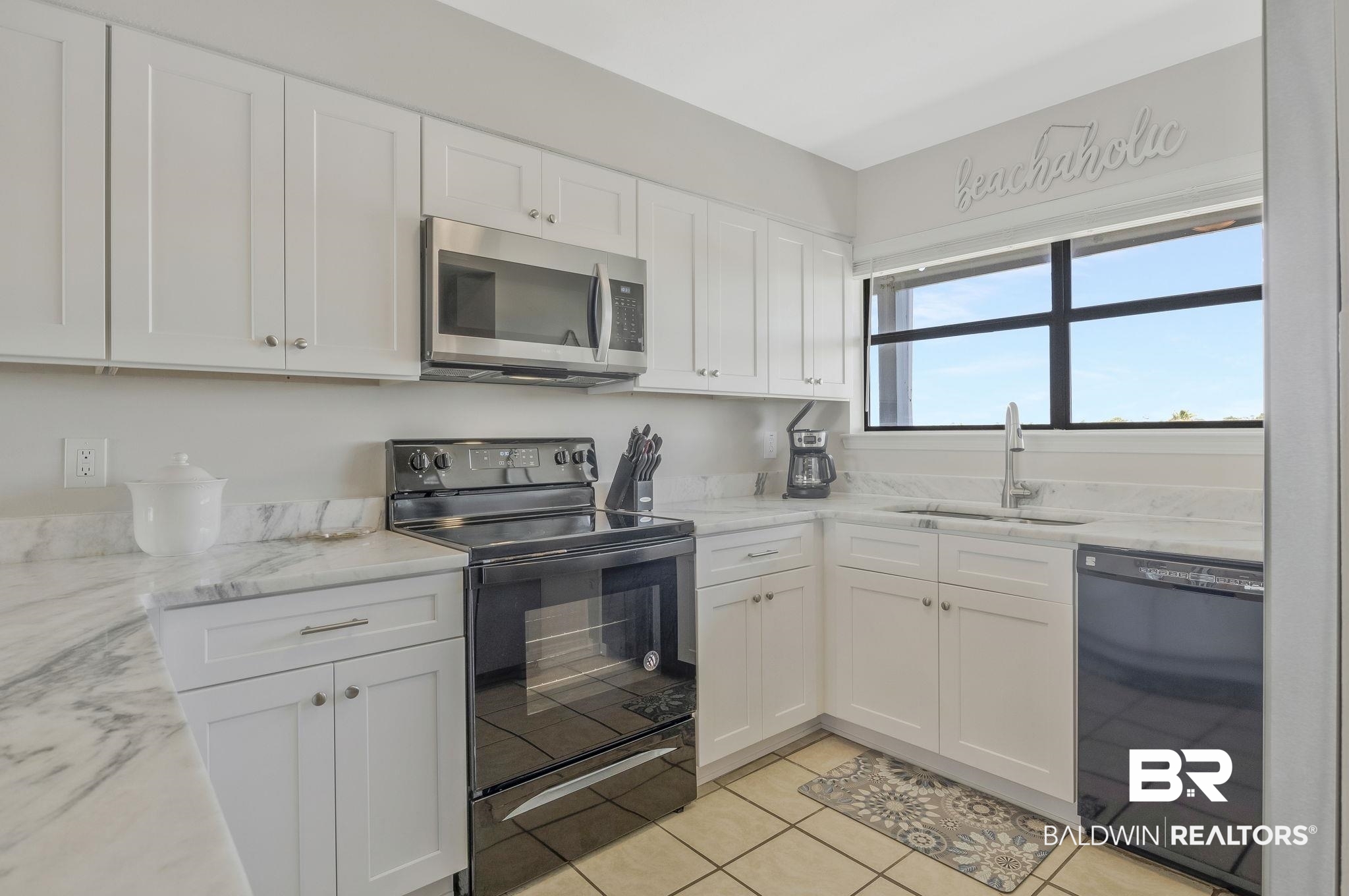 24649 Cross Lane 210