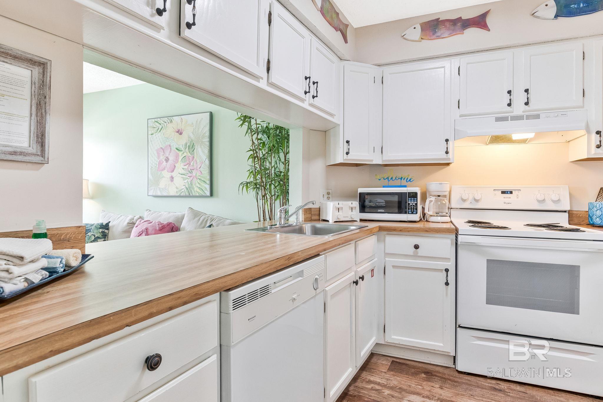 952 WEST BEACH Boulevard 214