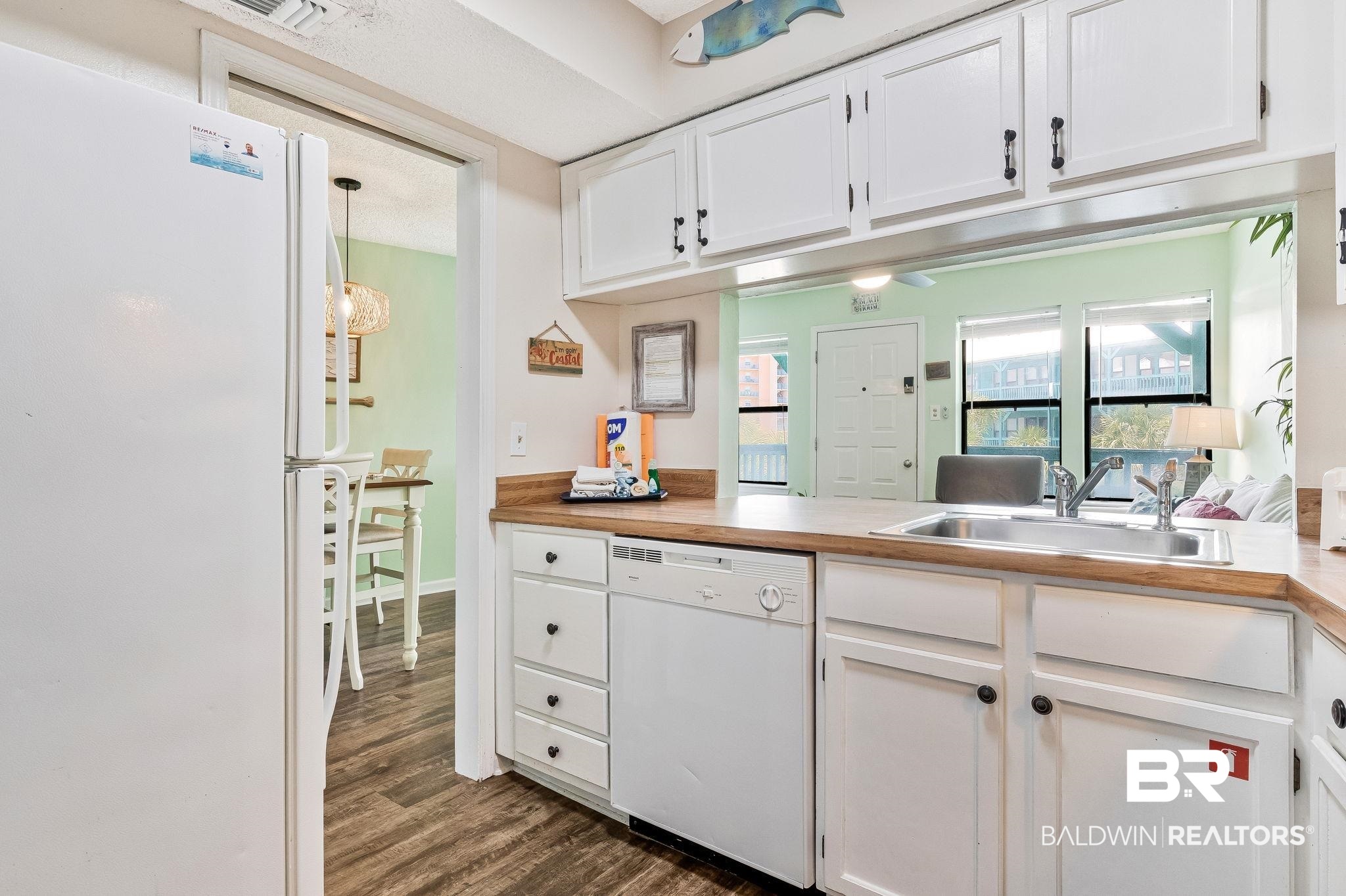 952 WEST BEACH Boulevard 214