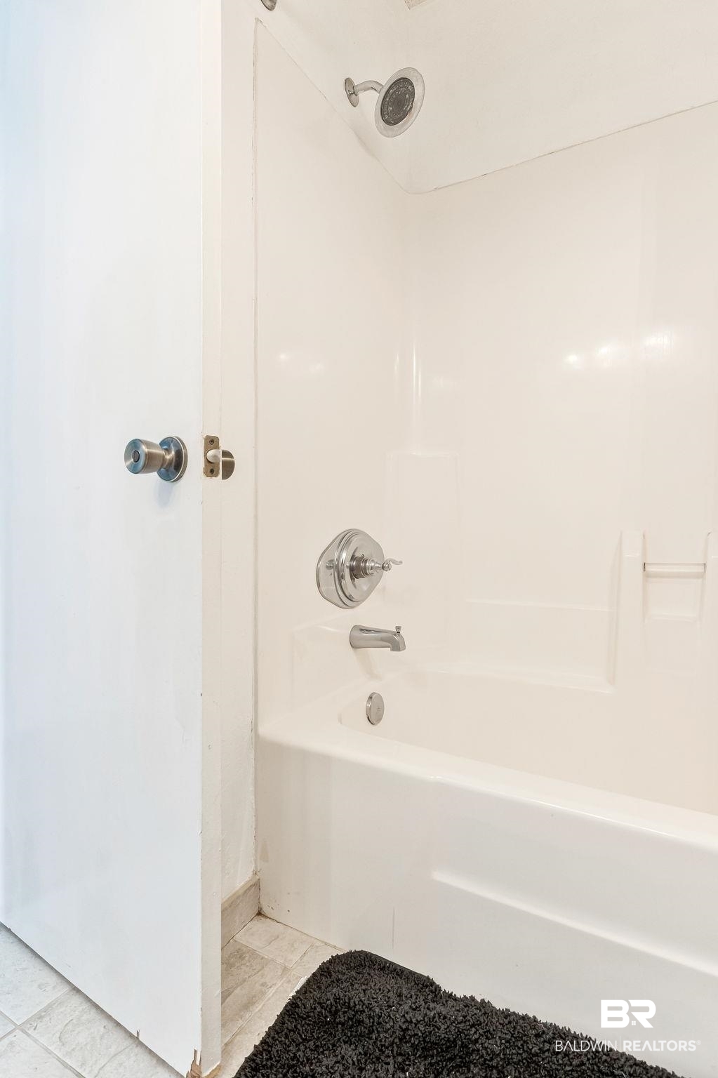 952 WEST BEACH Boulevard 214