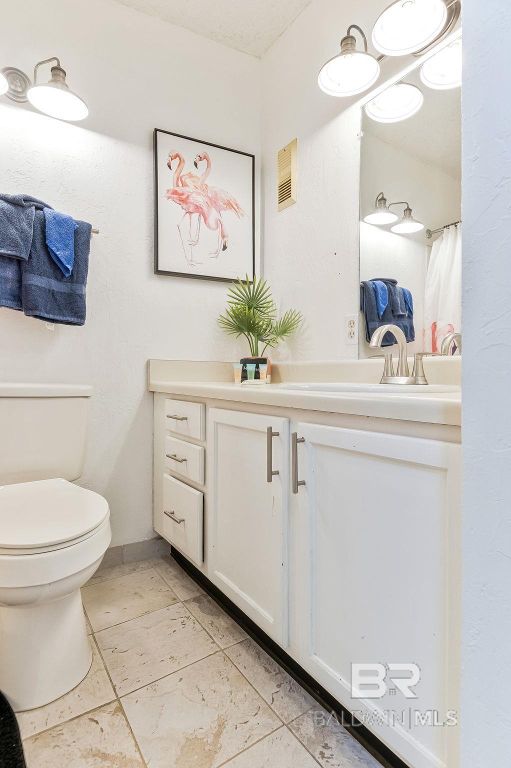 952 WEST BEACH Boulevard 214