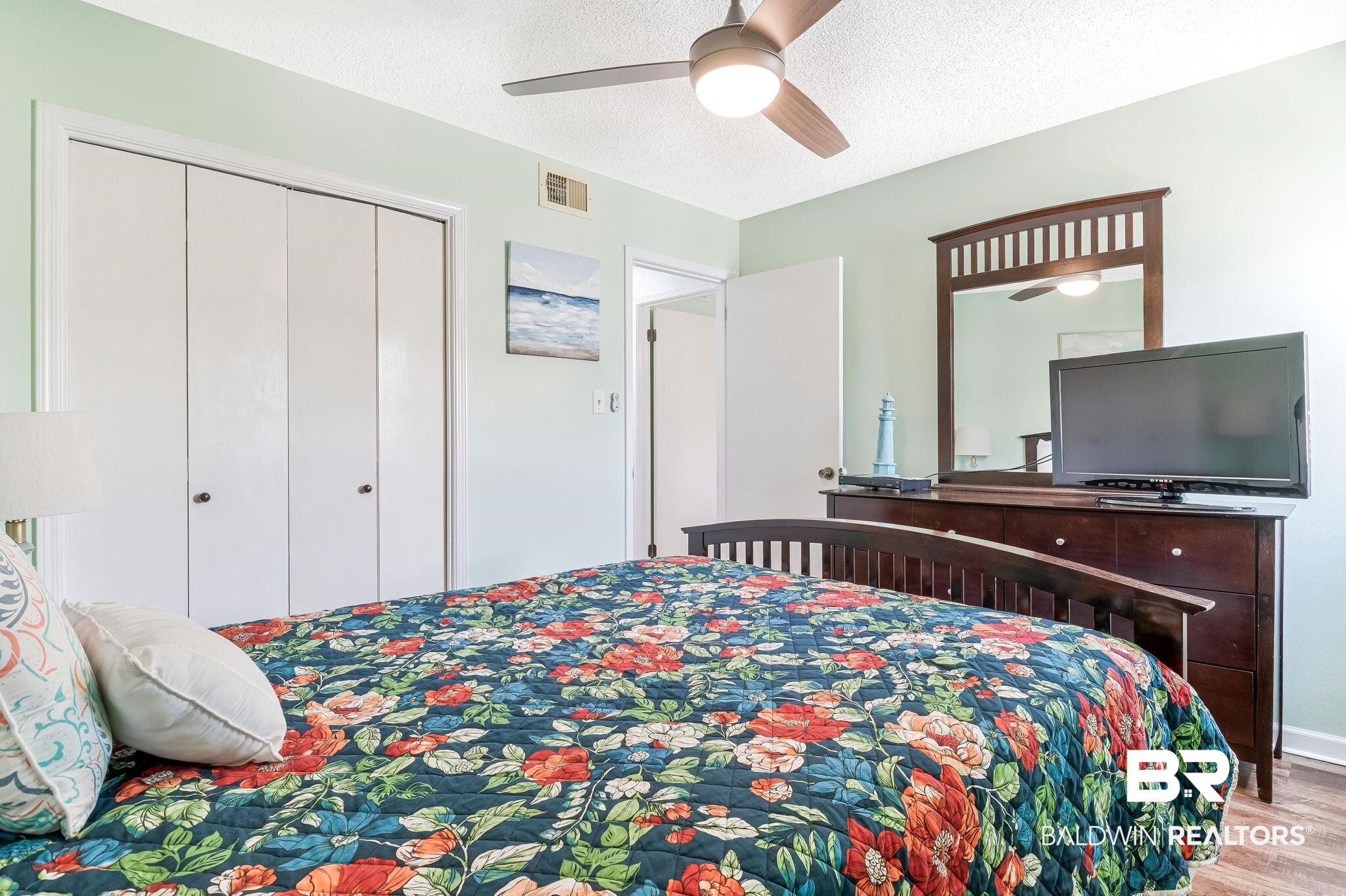 952 WEST BEACH Boulevard 214